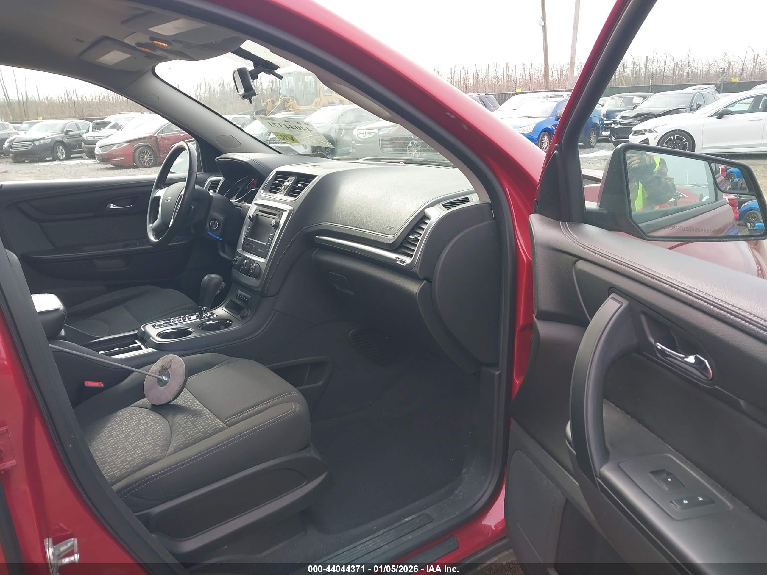 GMC ACADIA image 5