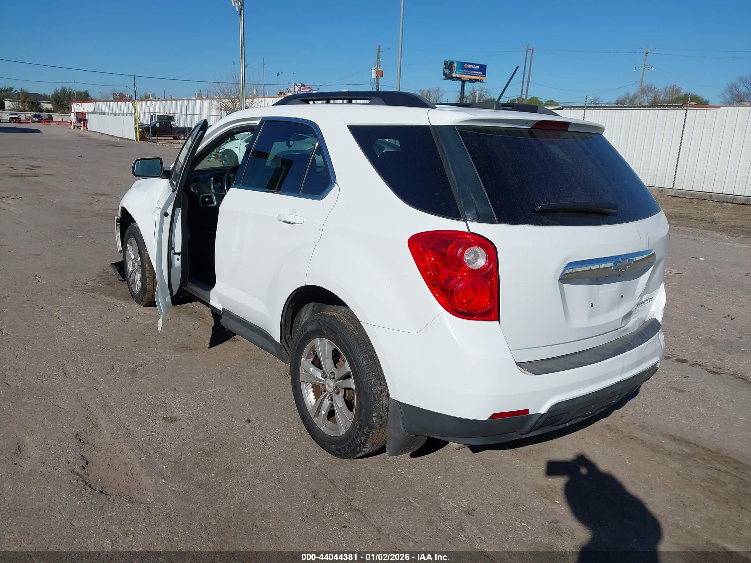 CHEVROLET EQUINOX image 3