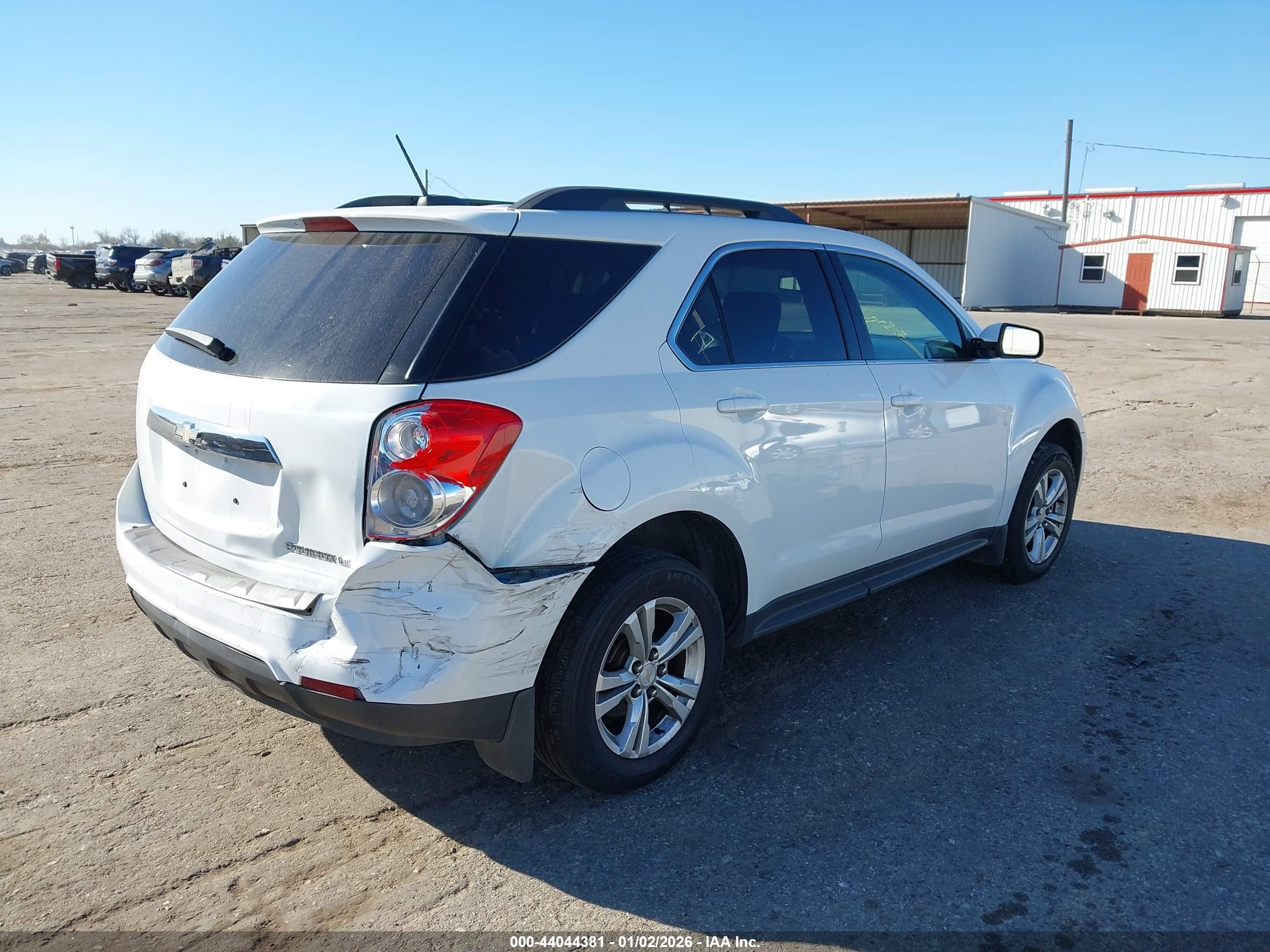CHEVROLET EQUINOX image 4