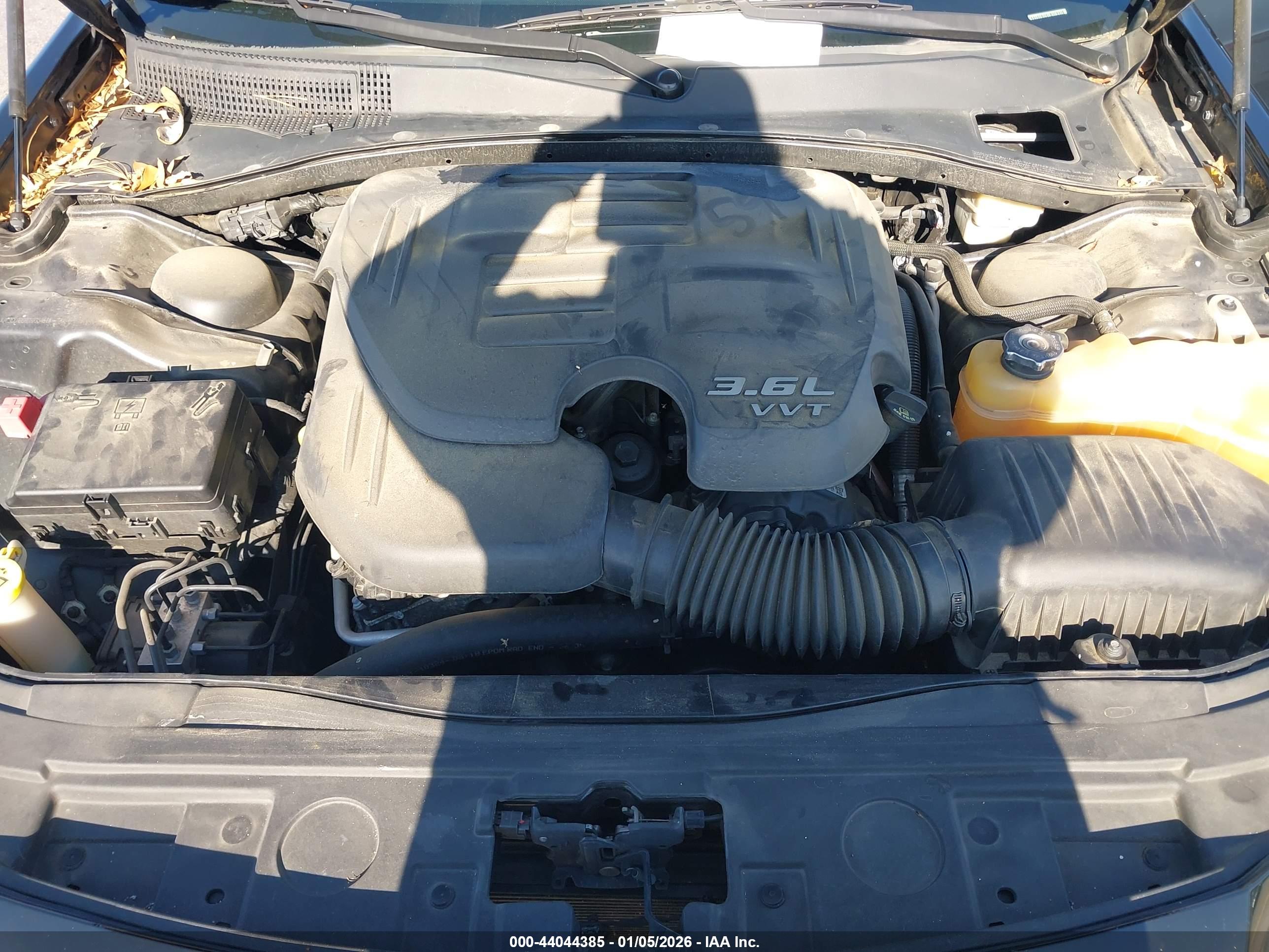 CHRYSLER 300 image 10