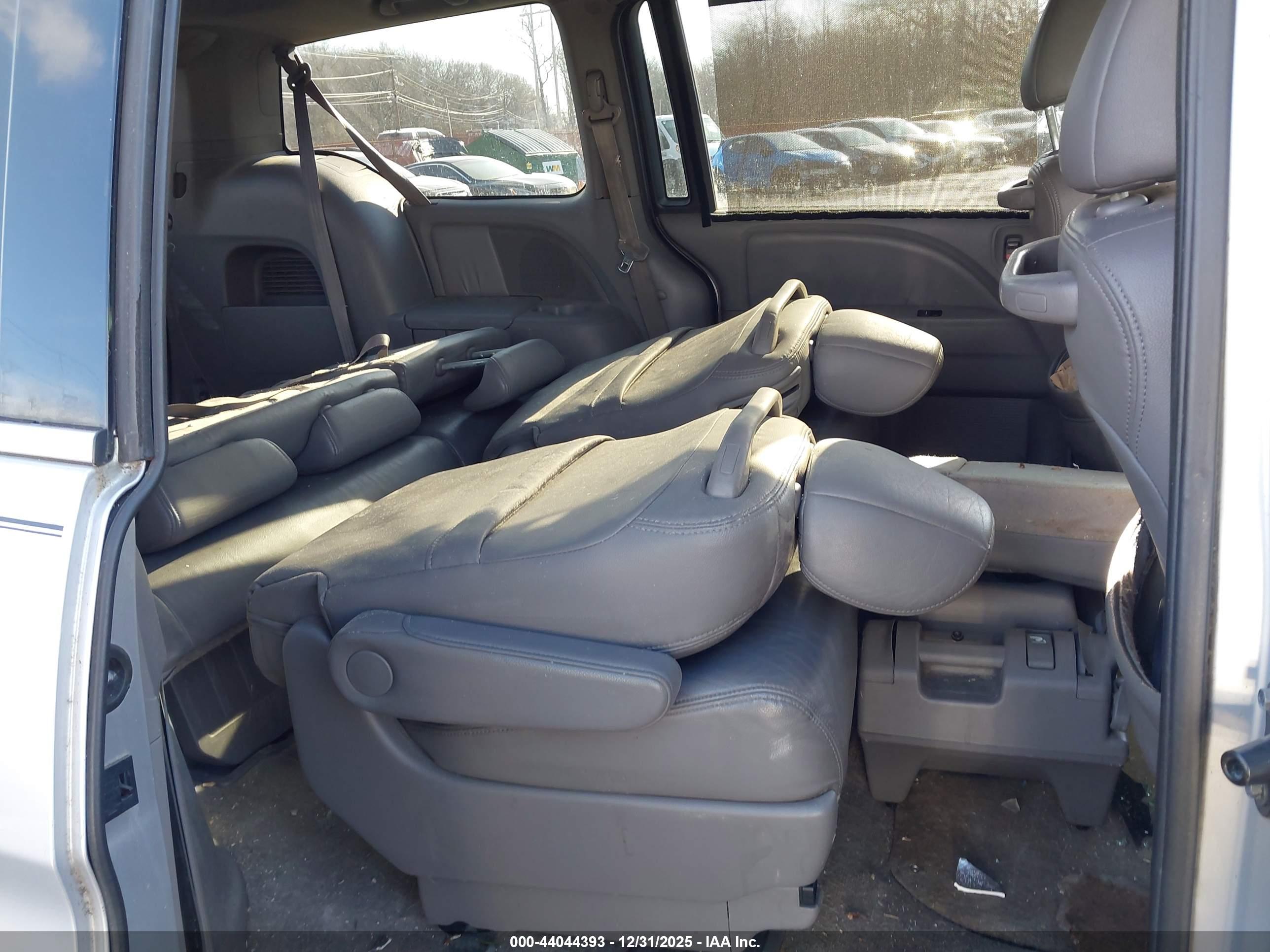 HONDA ODYSSEY image 8