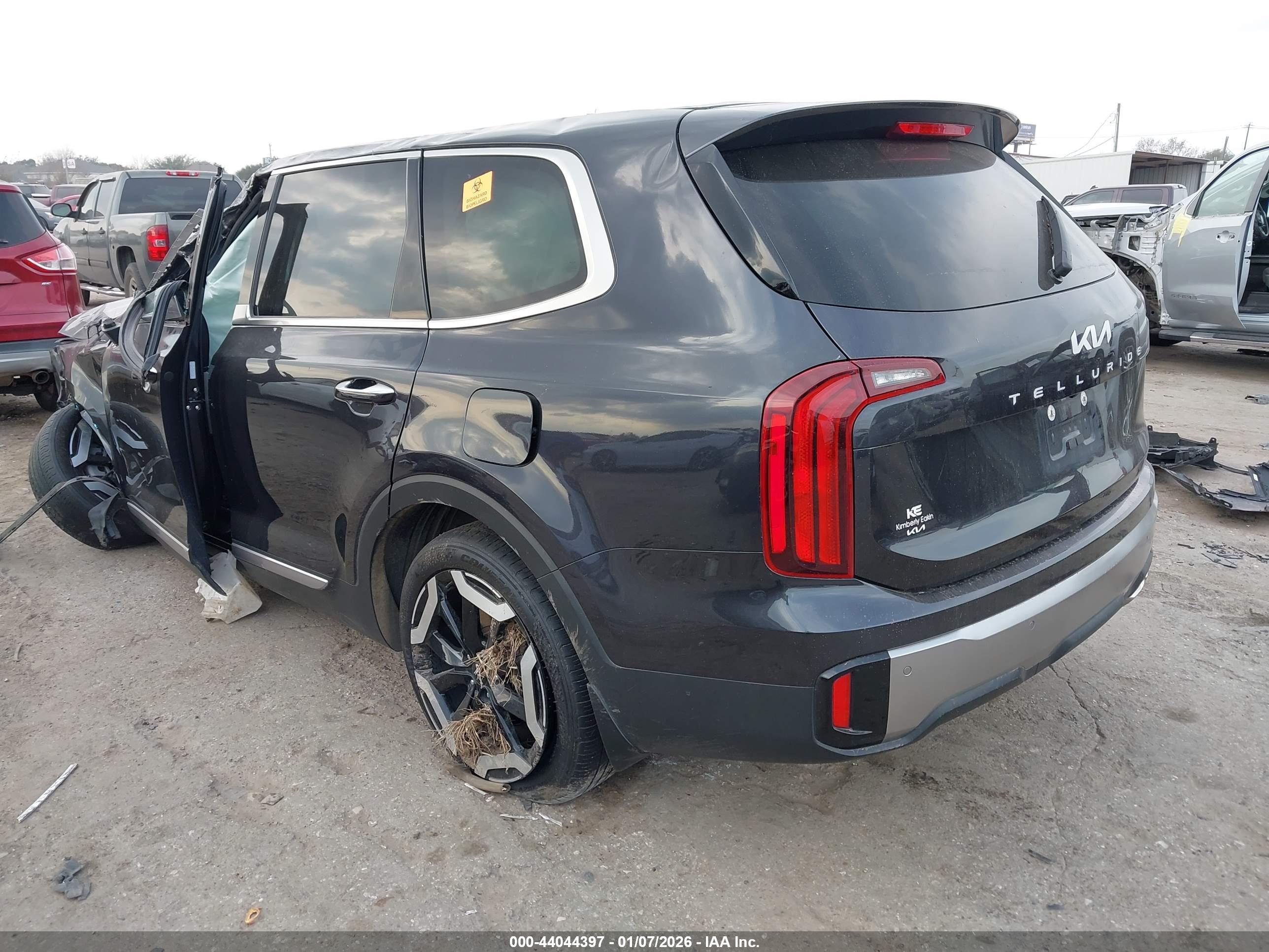 KIA TELLURIDE image 3