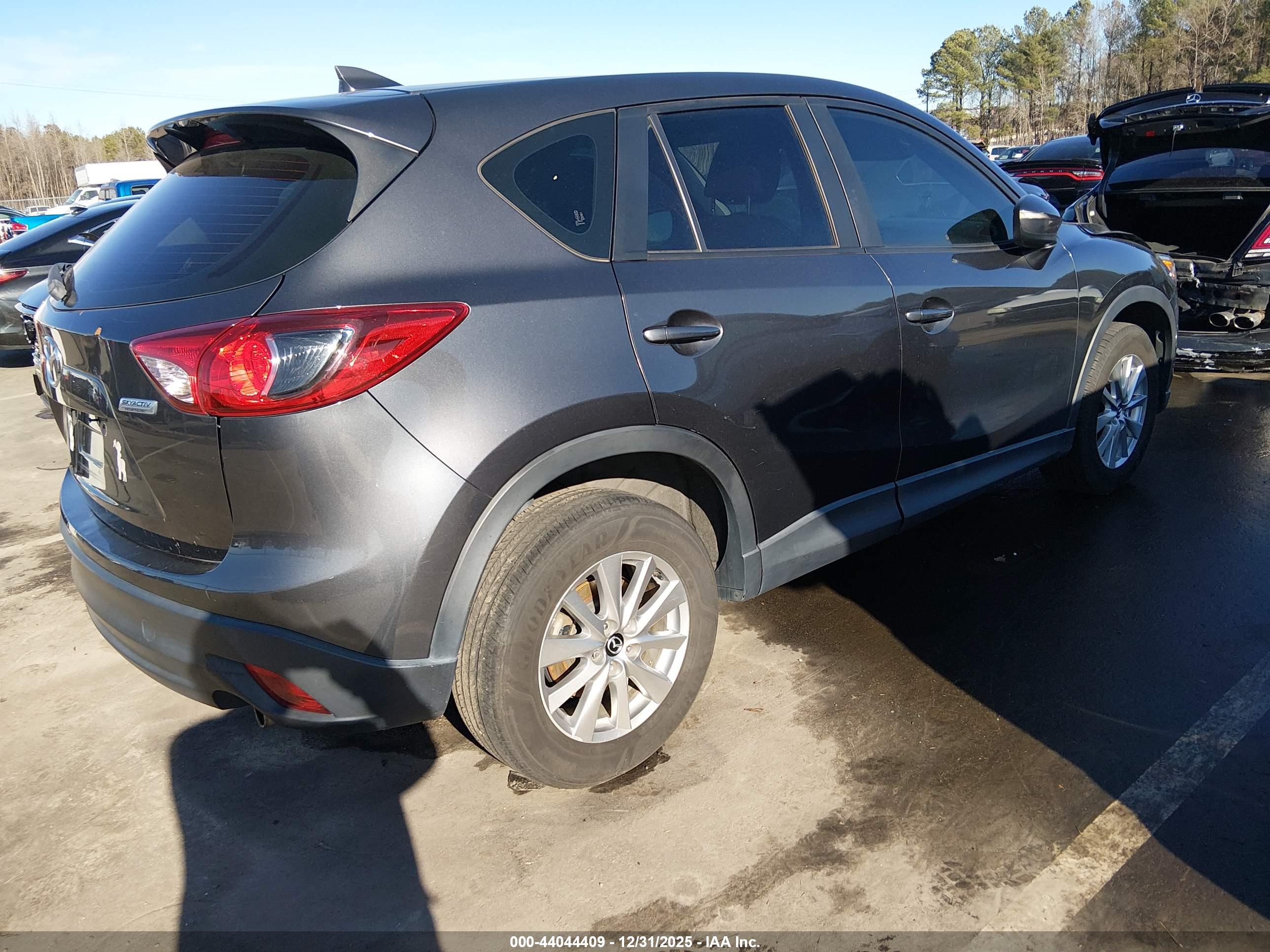 MAZDA CX-5 image 4