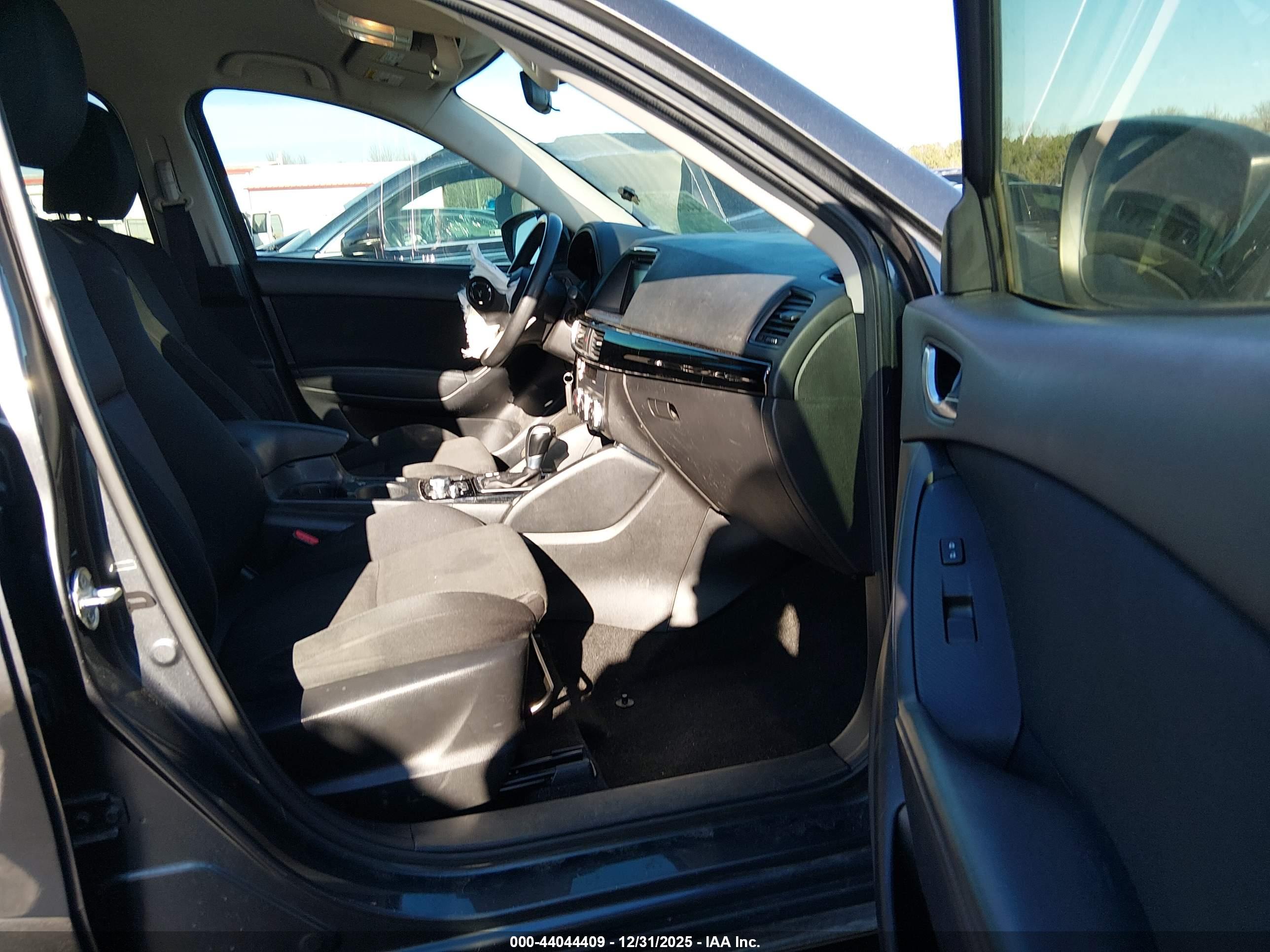MAZDA CX-5 image 5