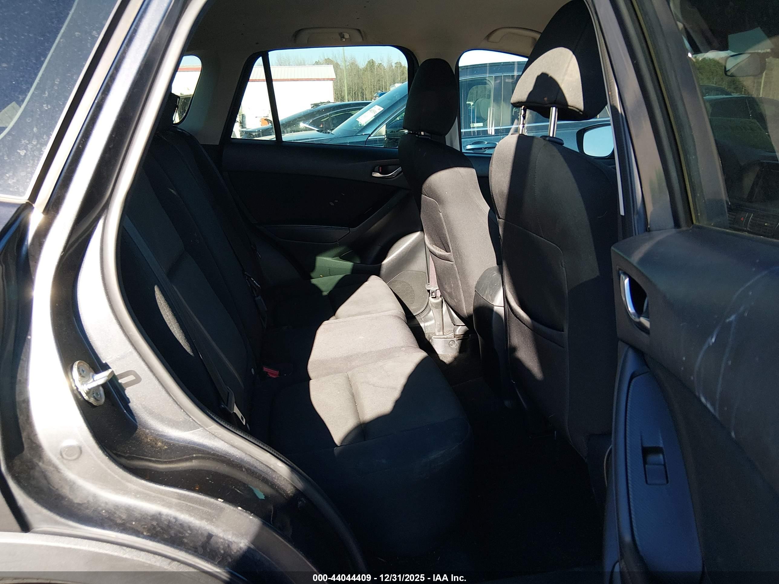 MAZDA CX-5 image 8