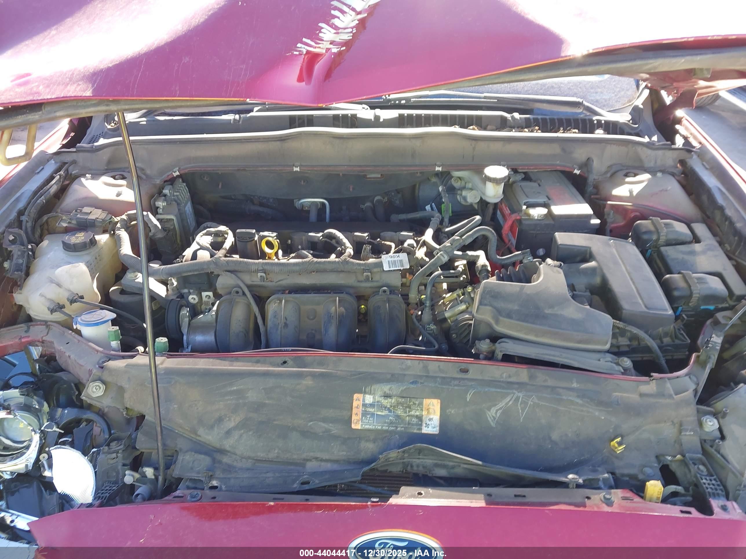 FORD FUSION image 10