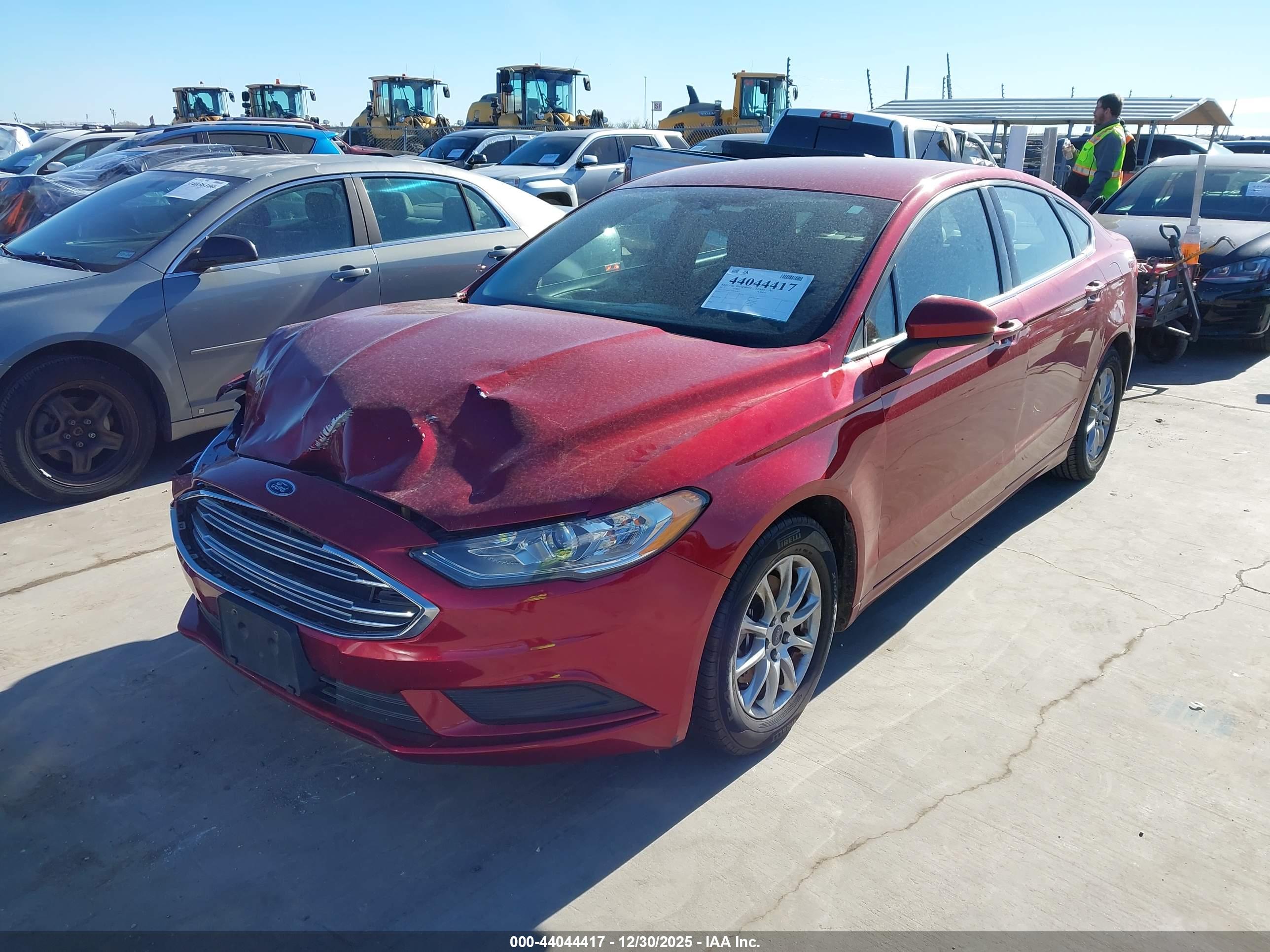FORD FUSION image 2