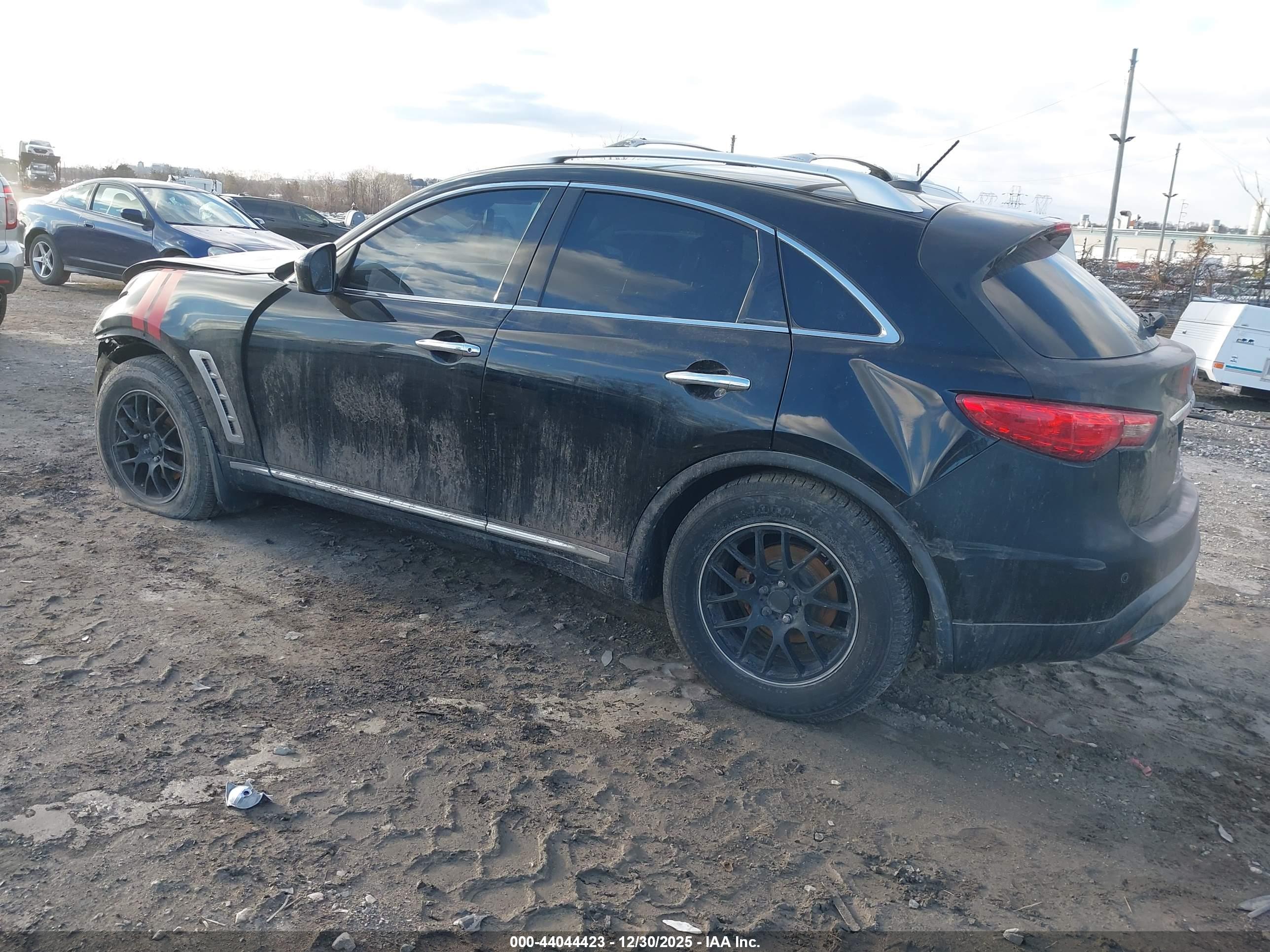 INFINITI FX35 image 3