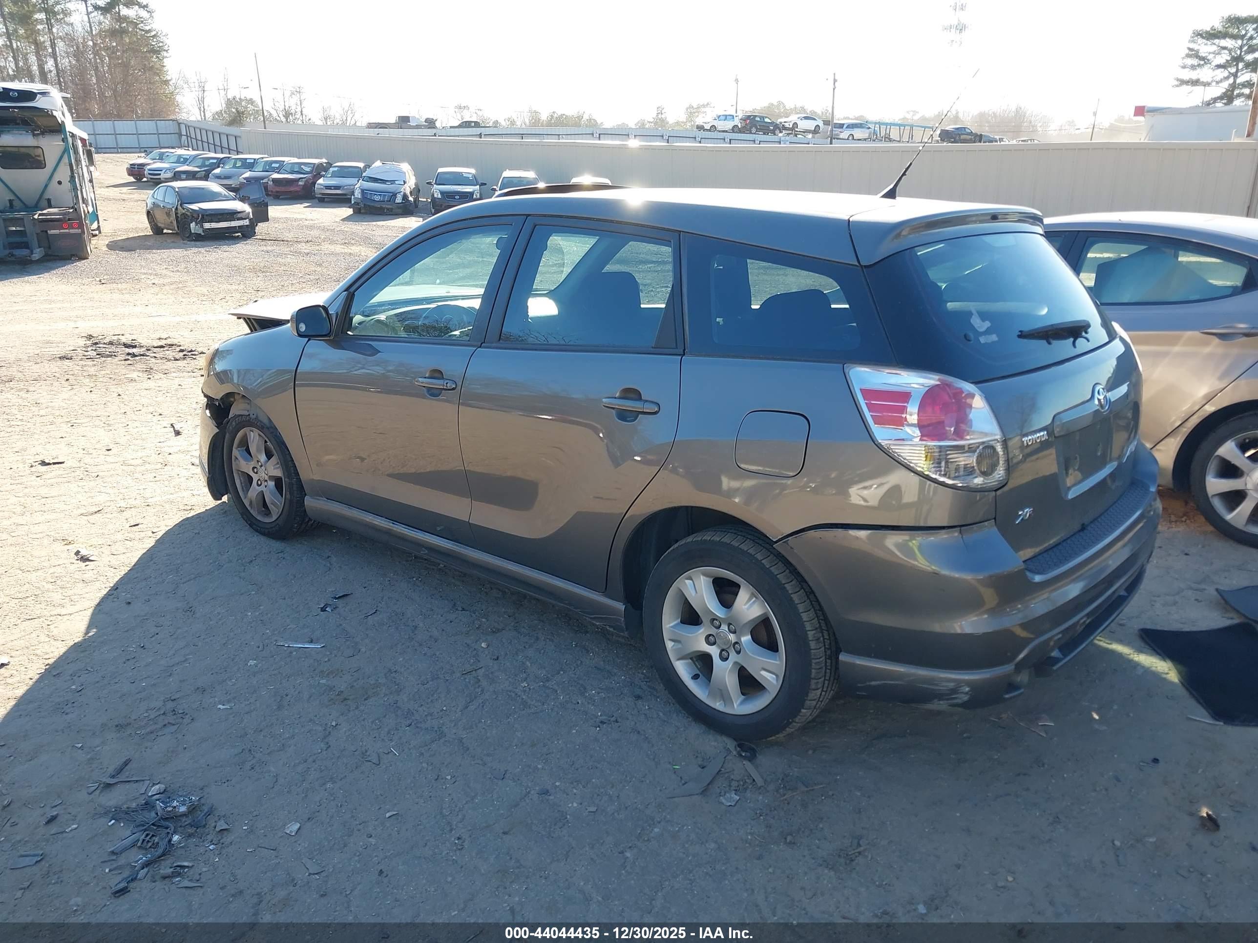 TOYOTA MATRIX image 3