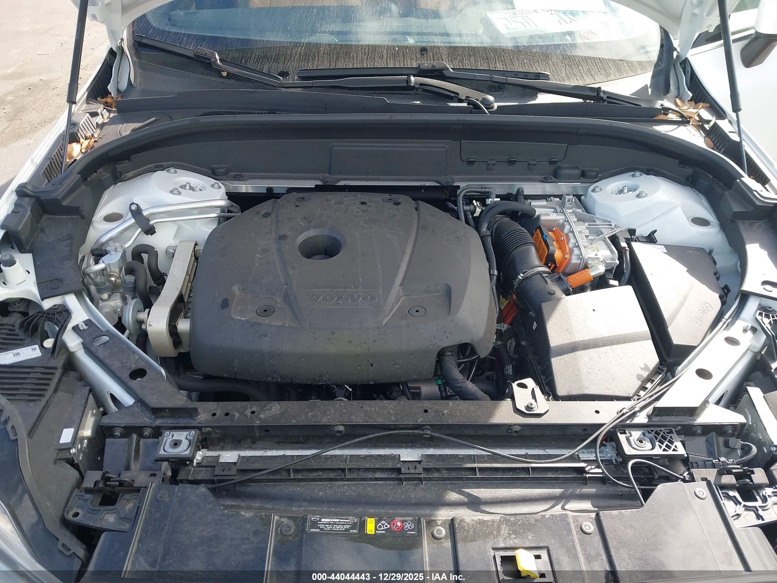 VOLVO XC60 image 10