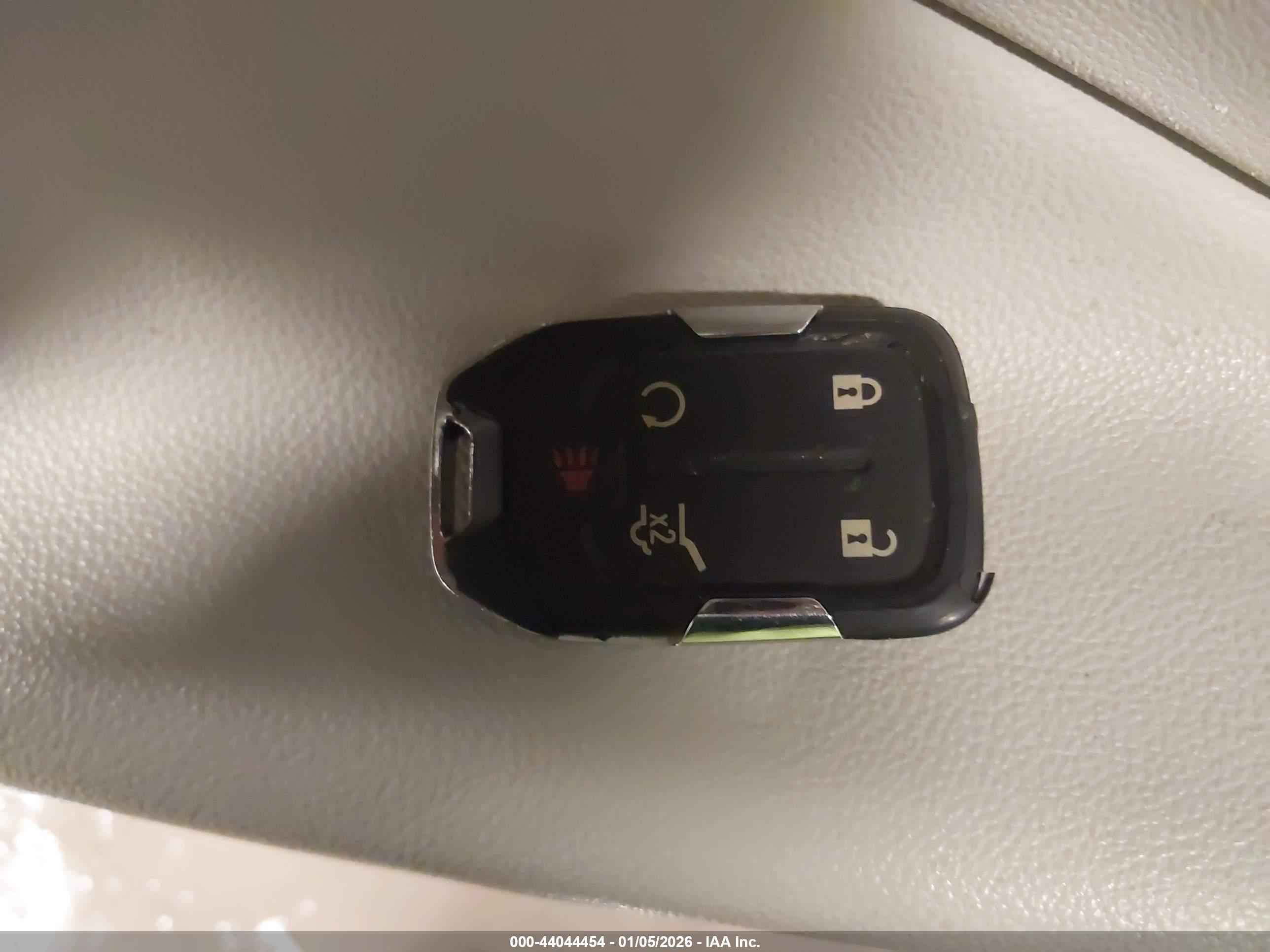 GMC TERRAIN image 11