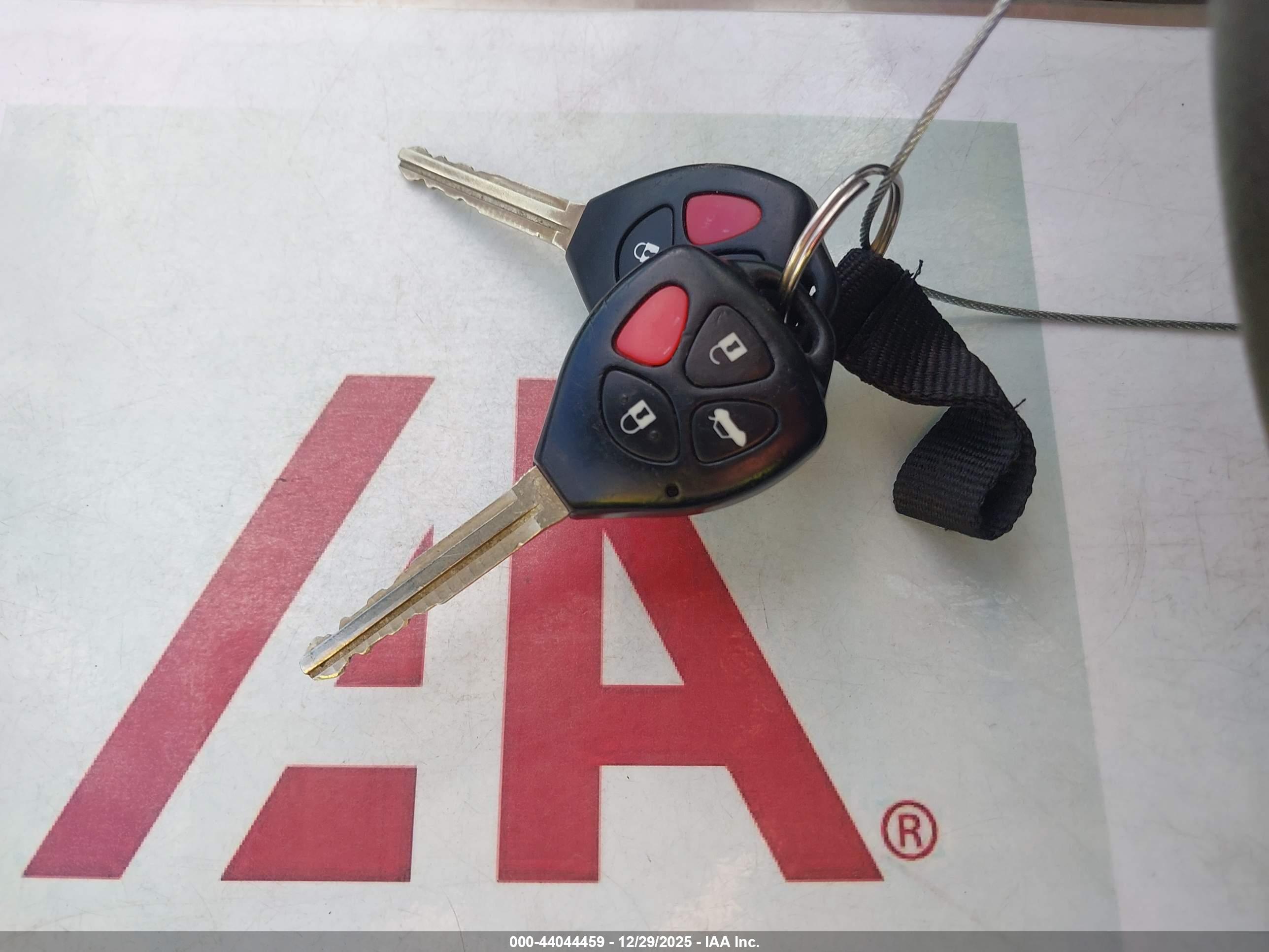 TOYOTA COROLLA image 11