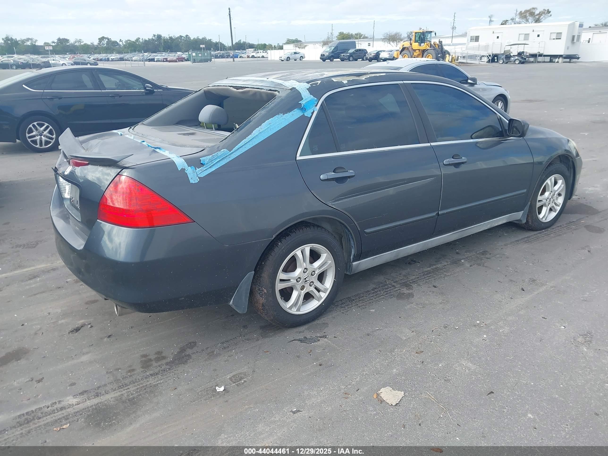 HONDA ACCORD image 4
