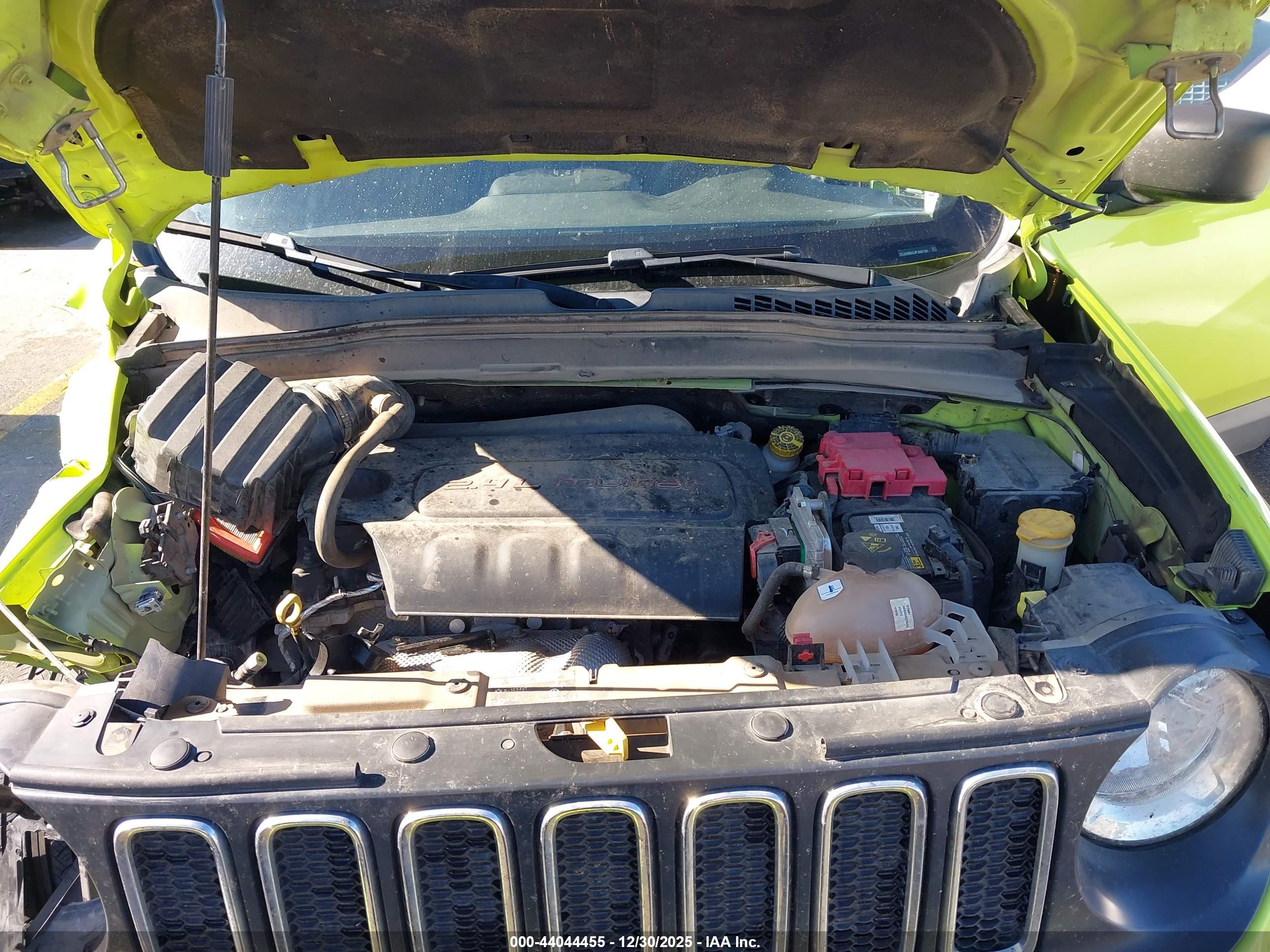 JEEP RENEGADE image 10
