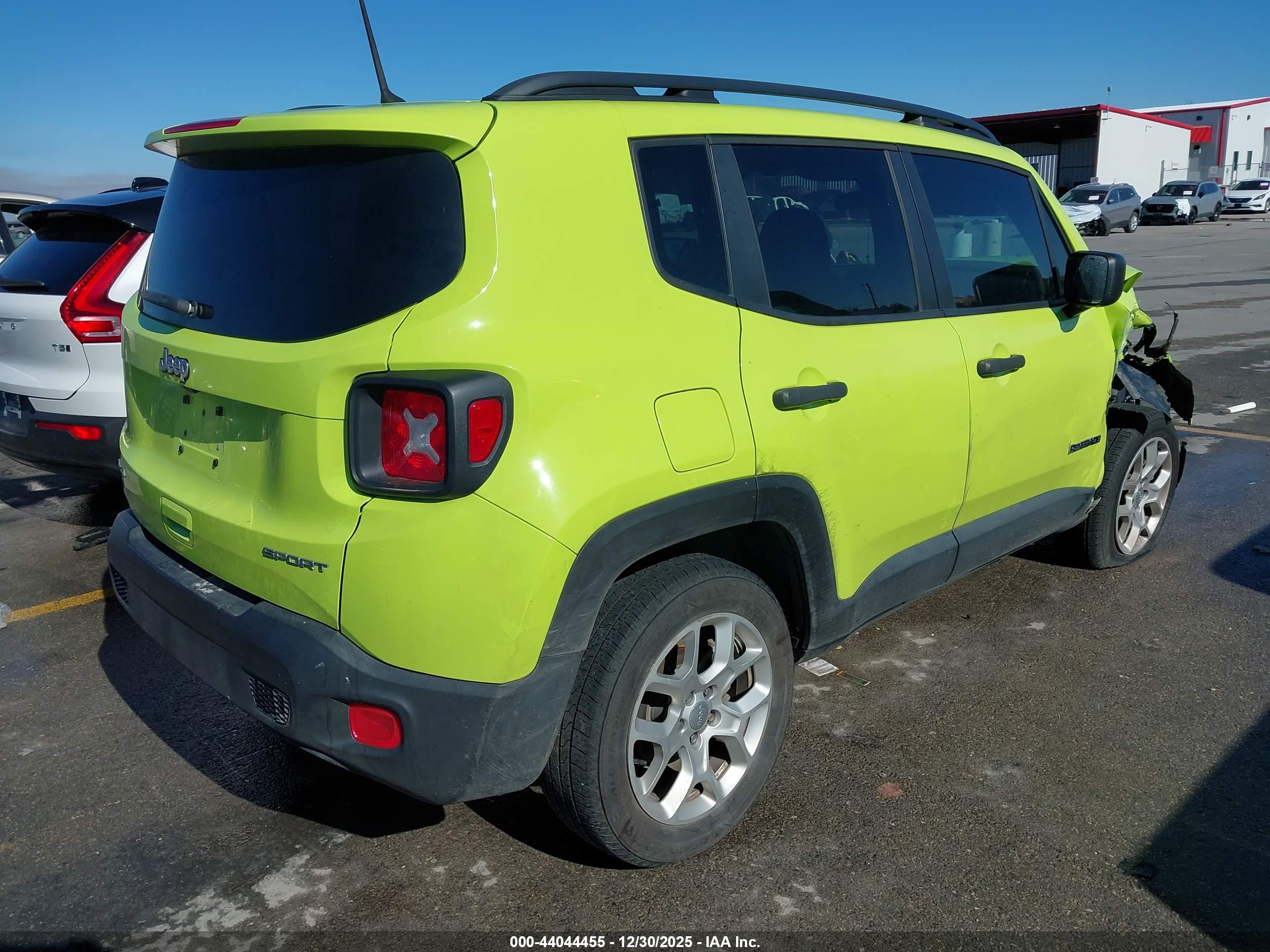 JEEP RENEGADE image 4