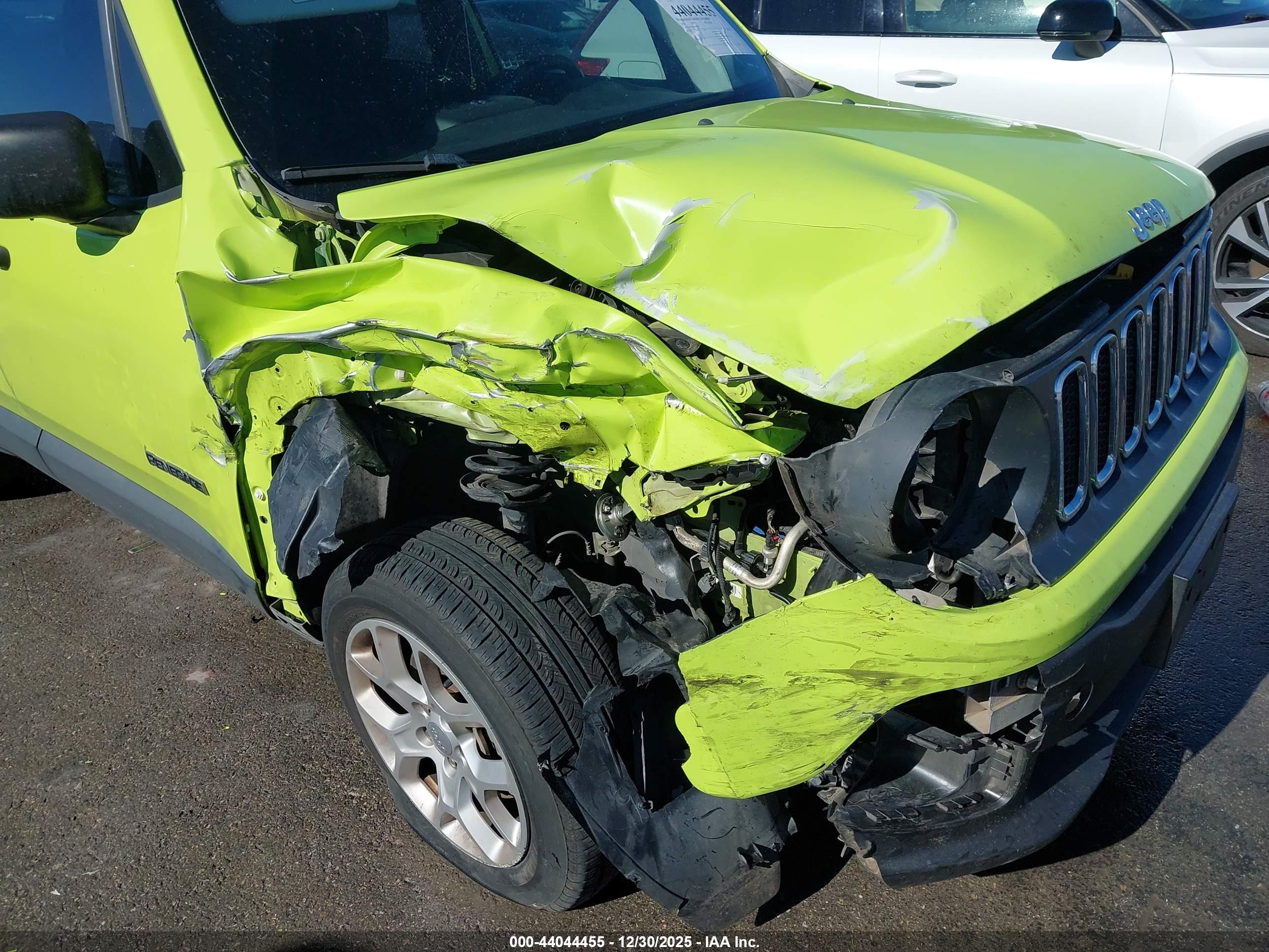 JEEP RENEGADE image 6