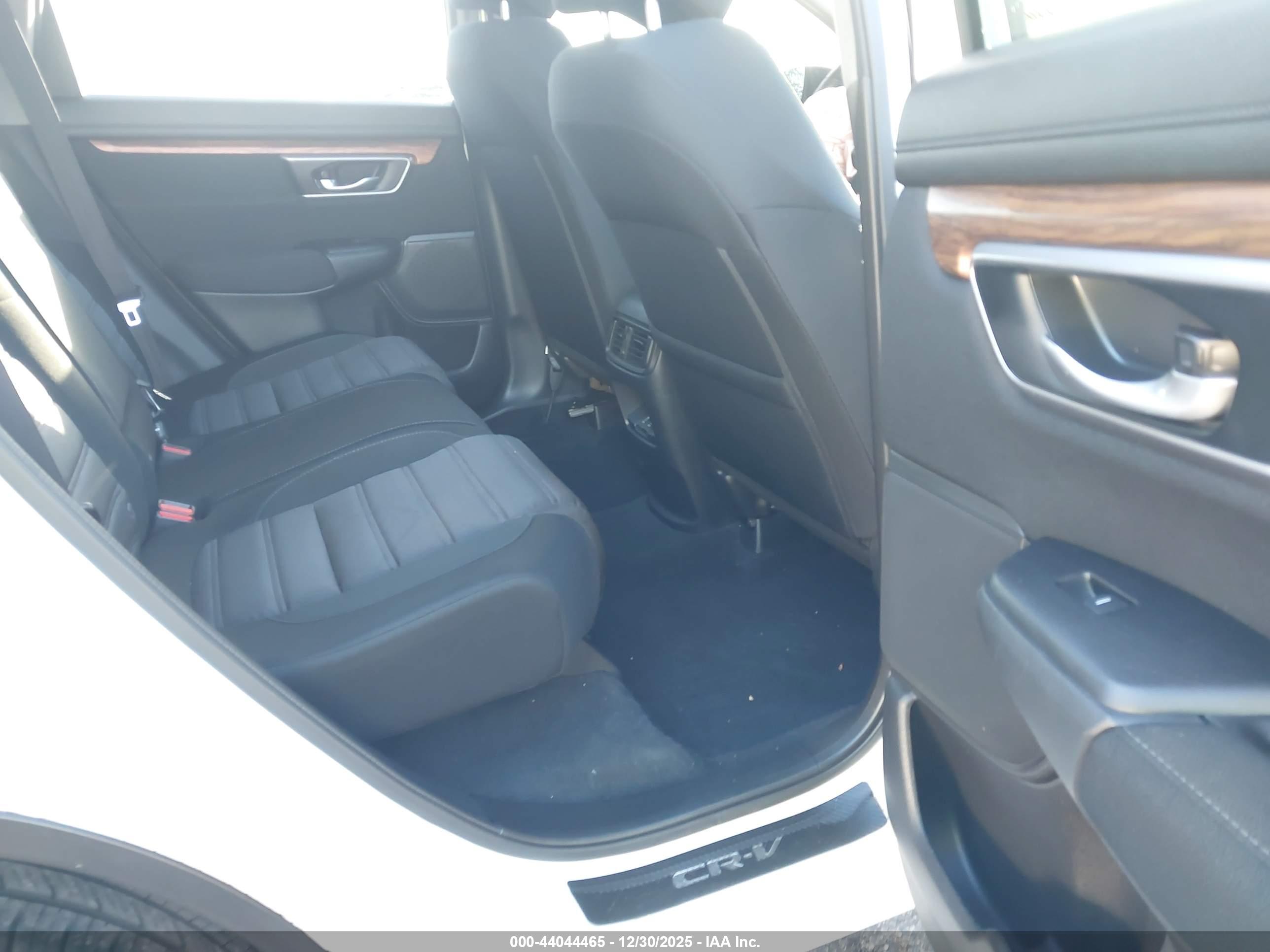 HONDA CR-V image 8