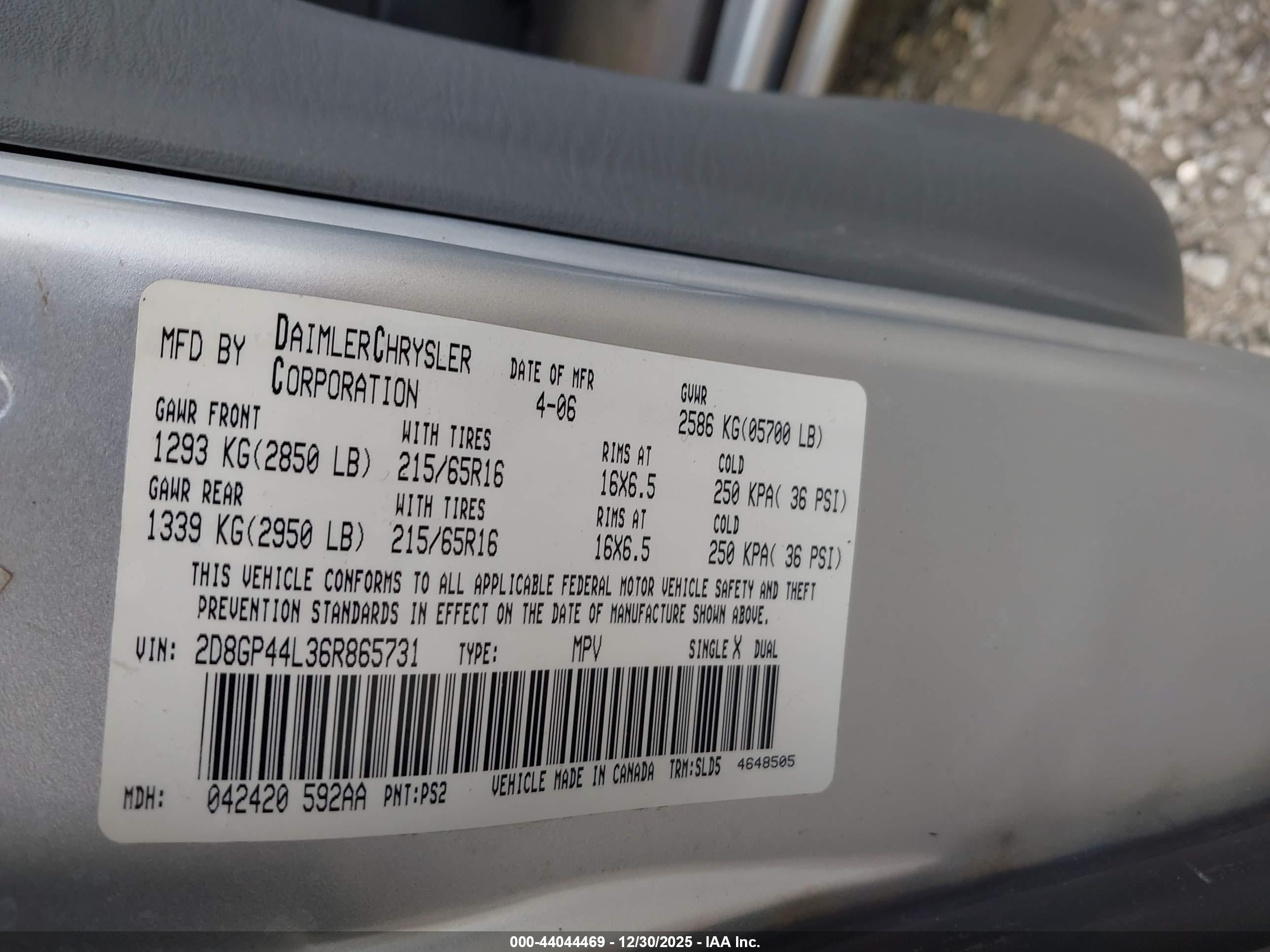 DODGE GRAND image 9