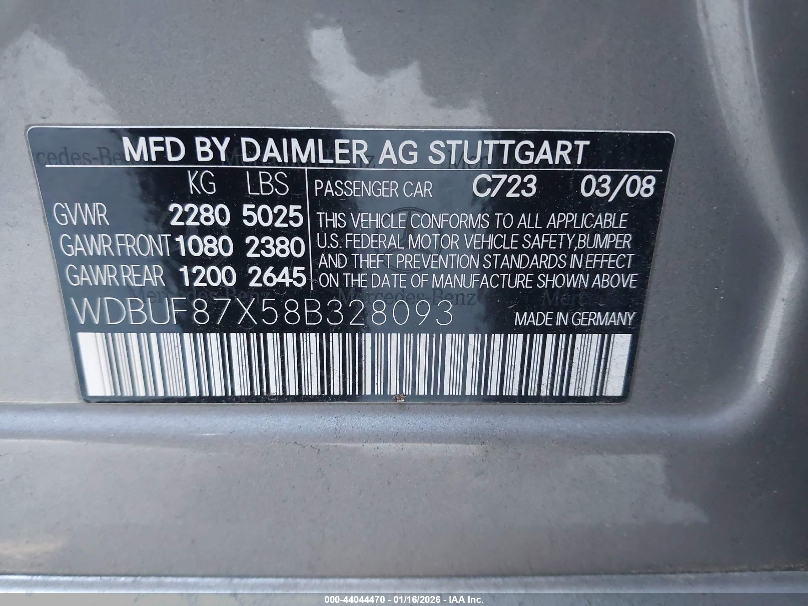 MERCEDES-BENZ E image 9