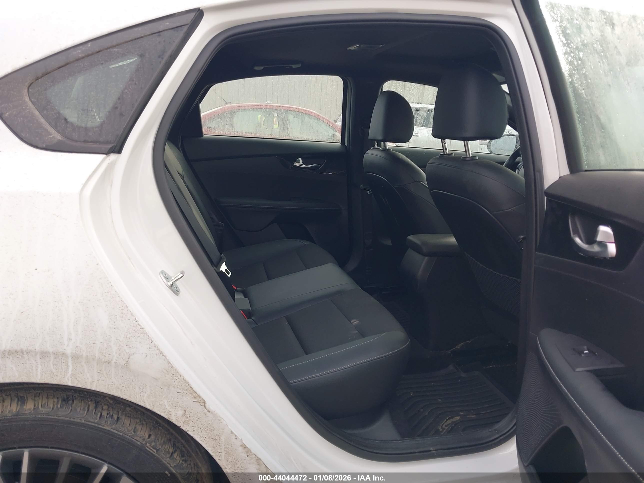 KIA FORTE image 8