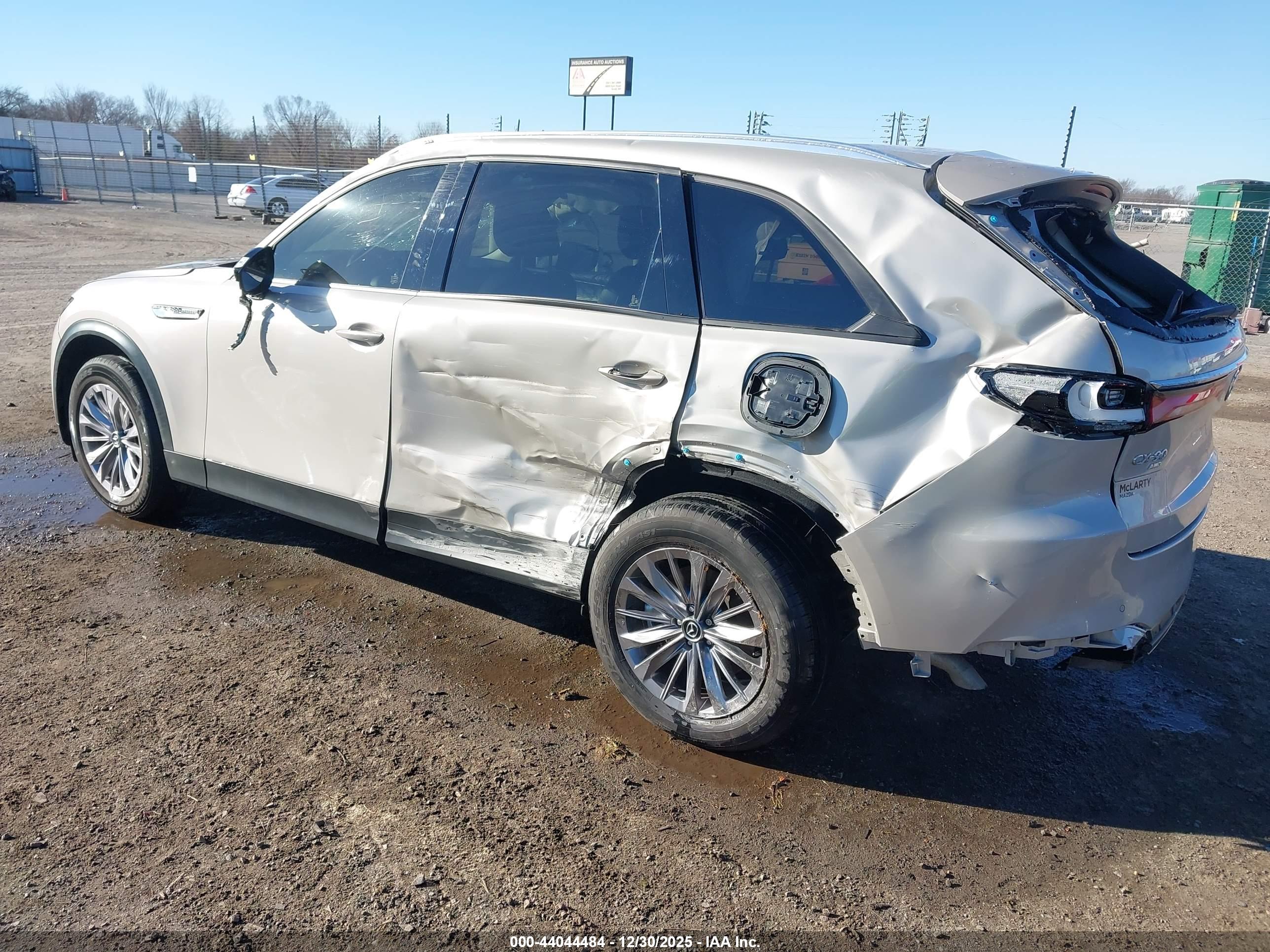 MAZDA CX-90 image 3