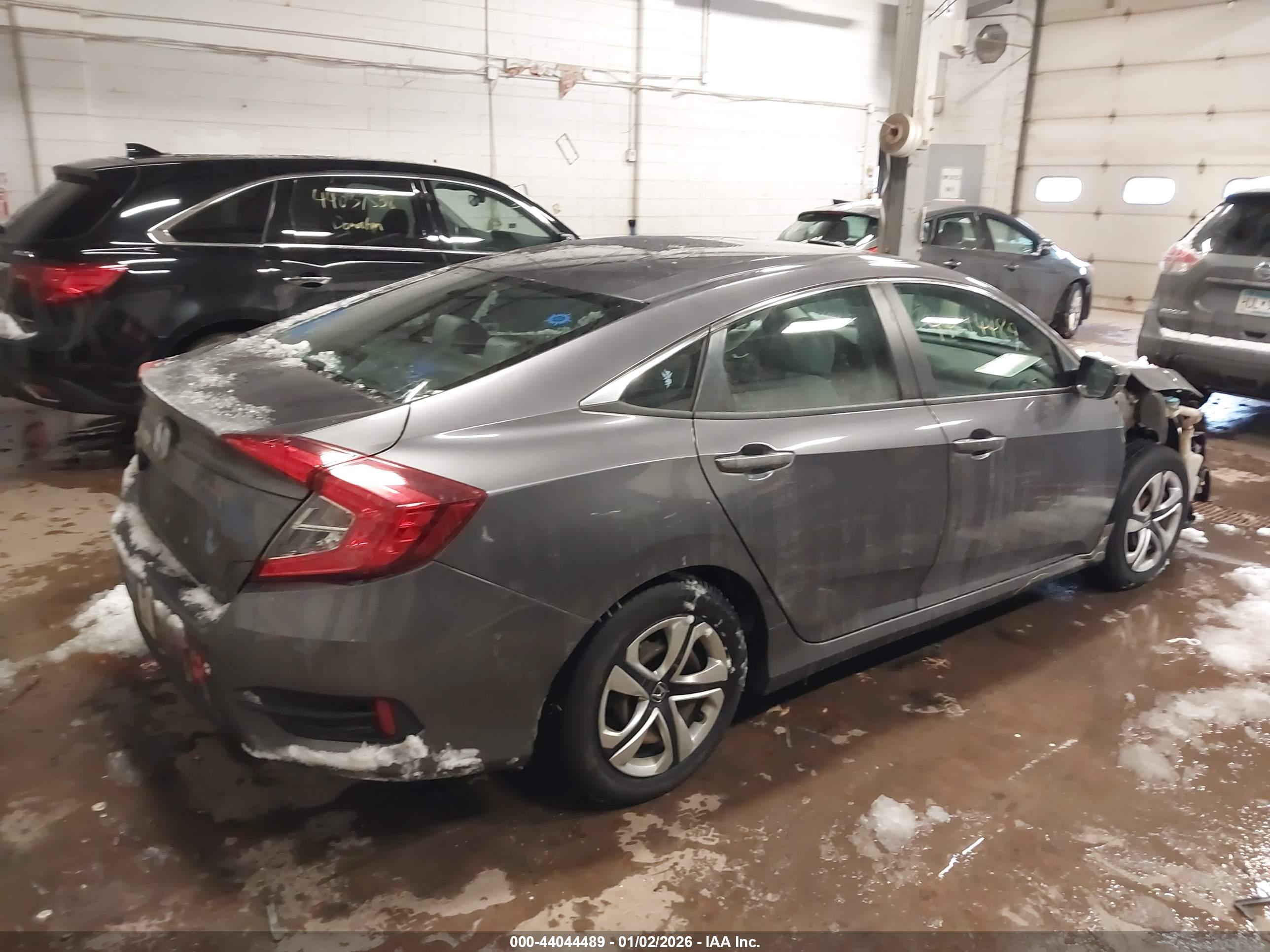 HONDA CIVIC image 4