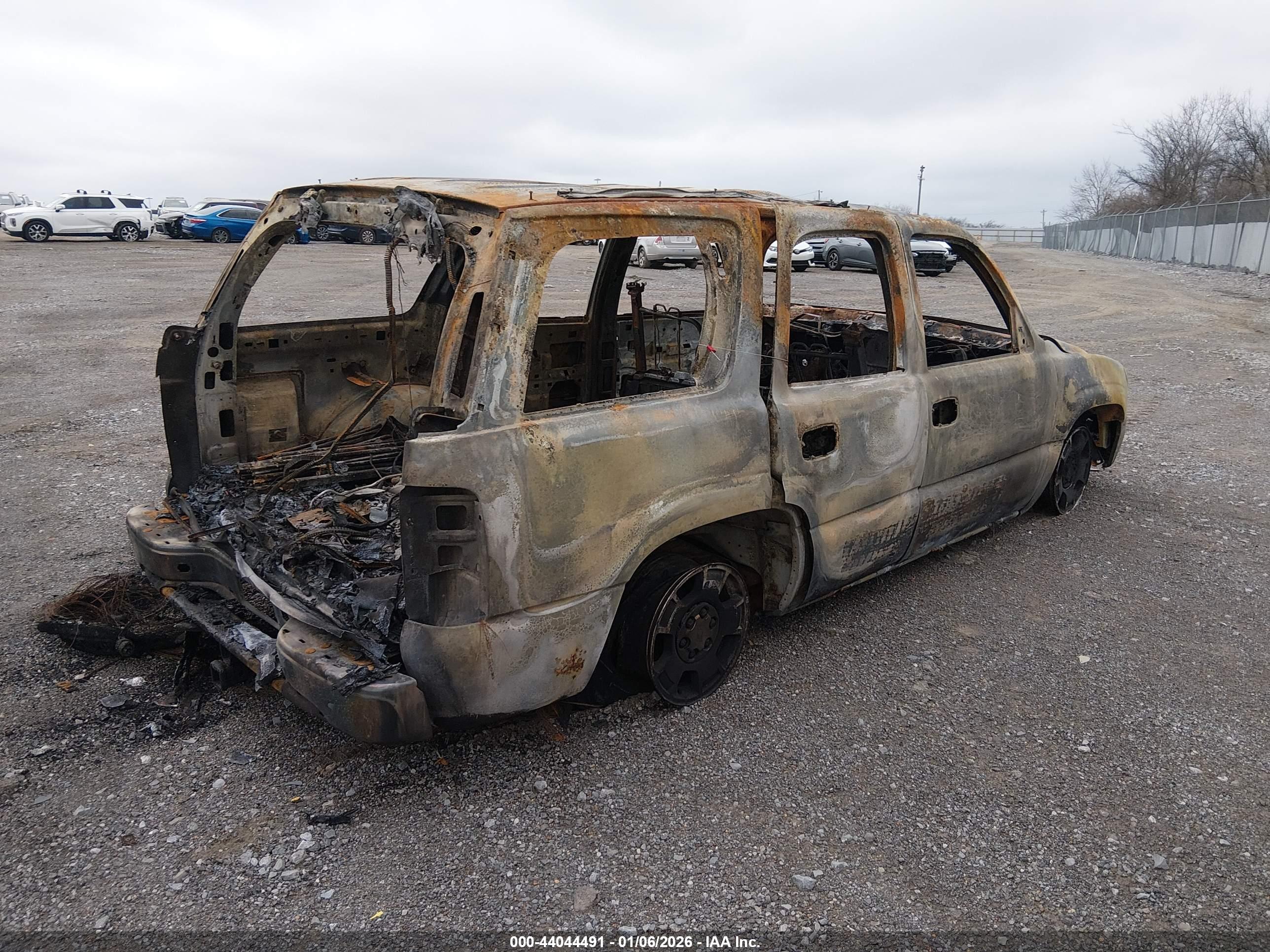 CHEVROLET TAHOE image 4