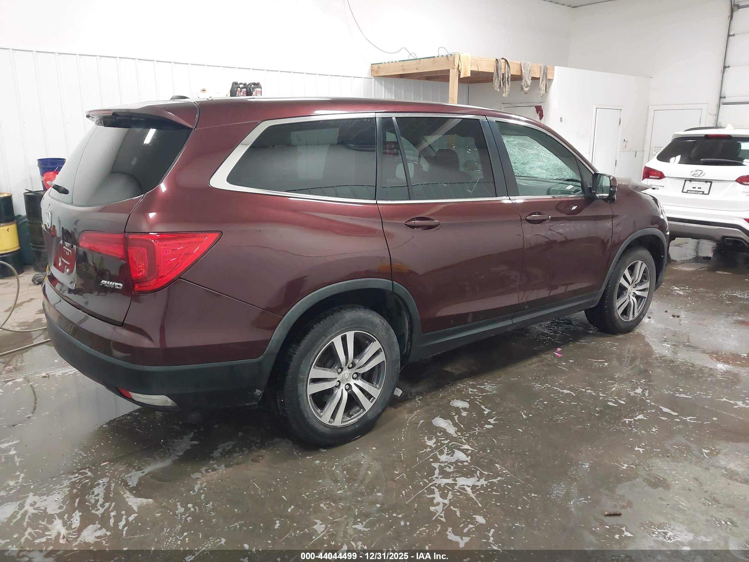HONDA PILOT image 4