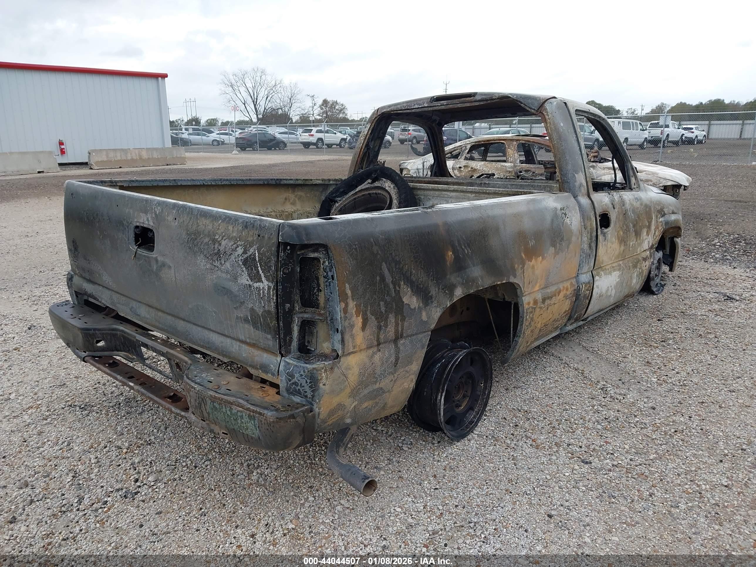GMC SIERRA image 4