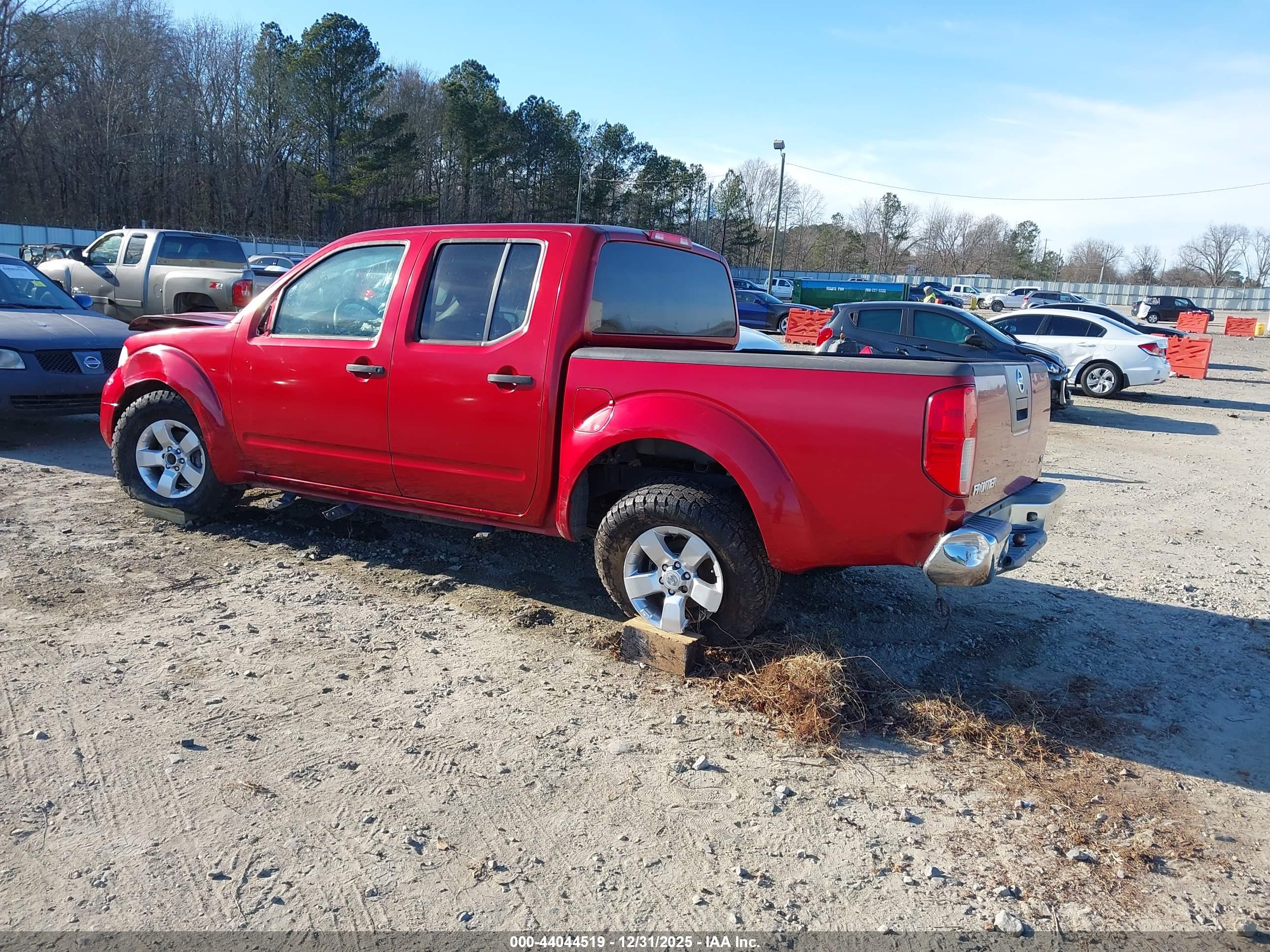 NISSAN FRONTIER image 3