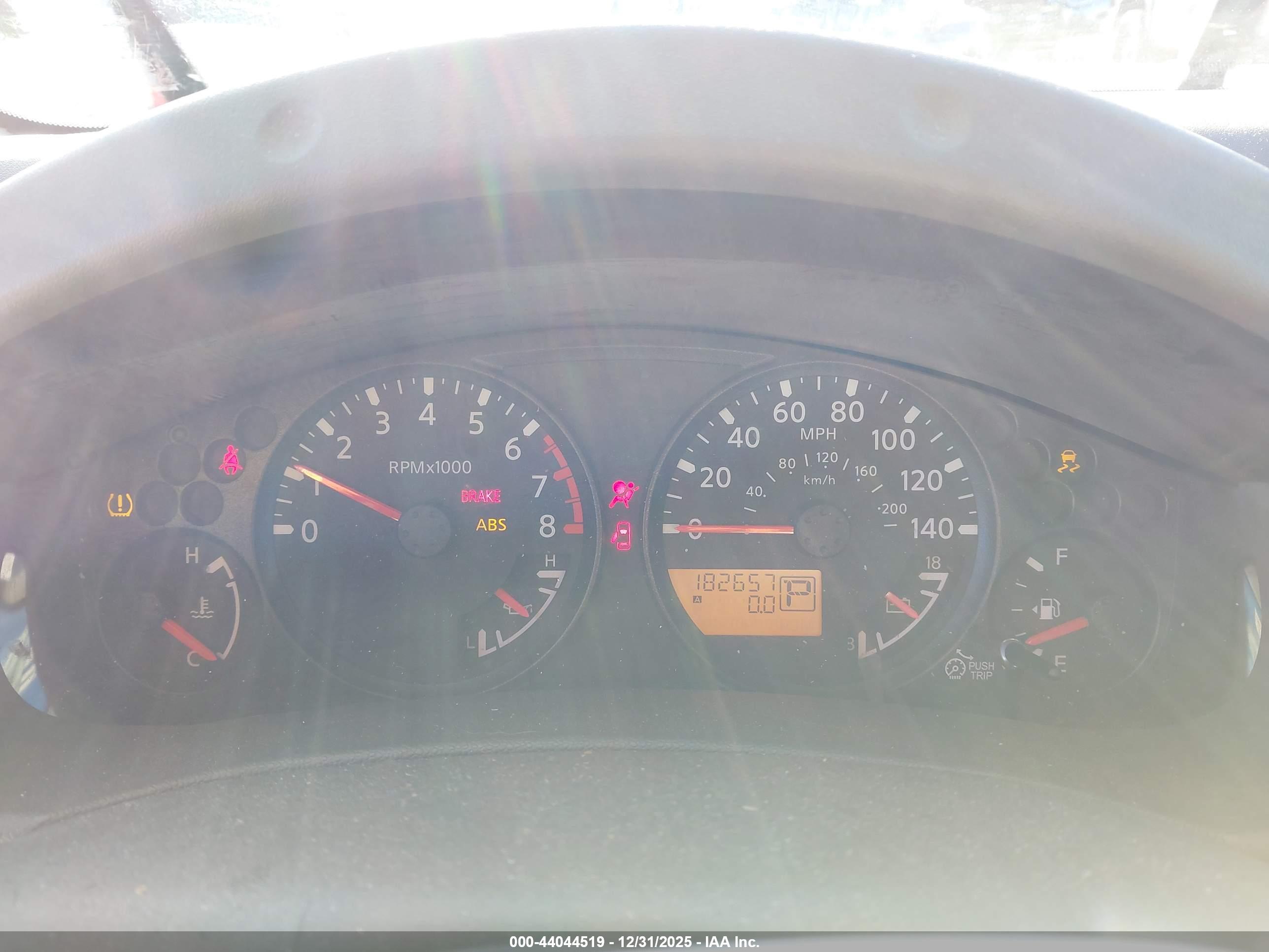 NISSAN FRONTIER image 7