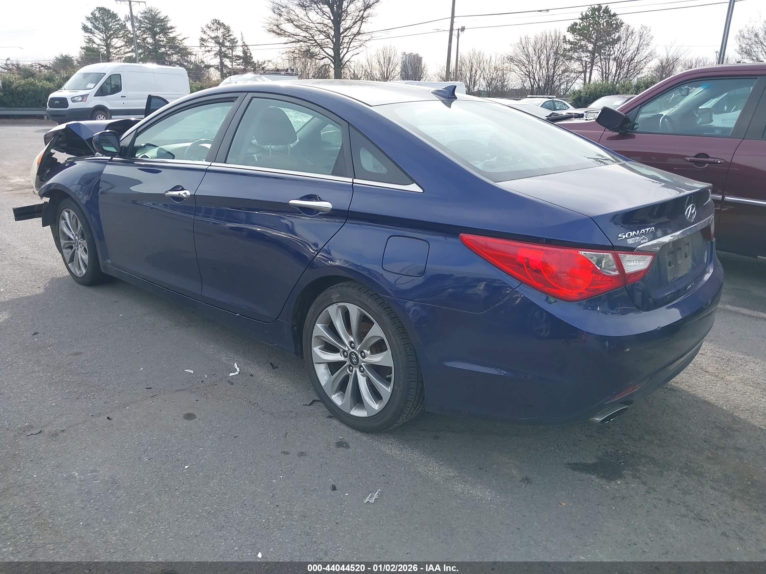 HYUNDAI SONATA image 3