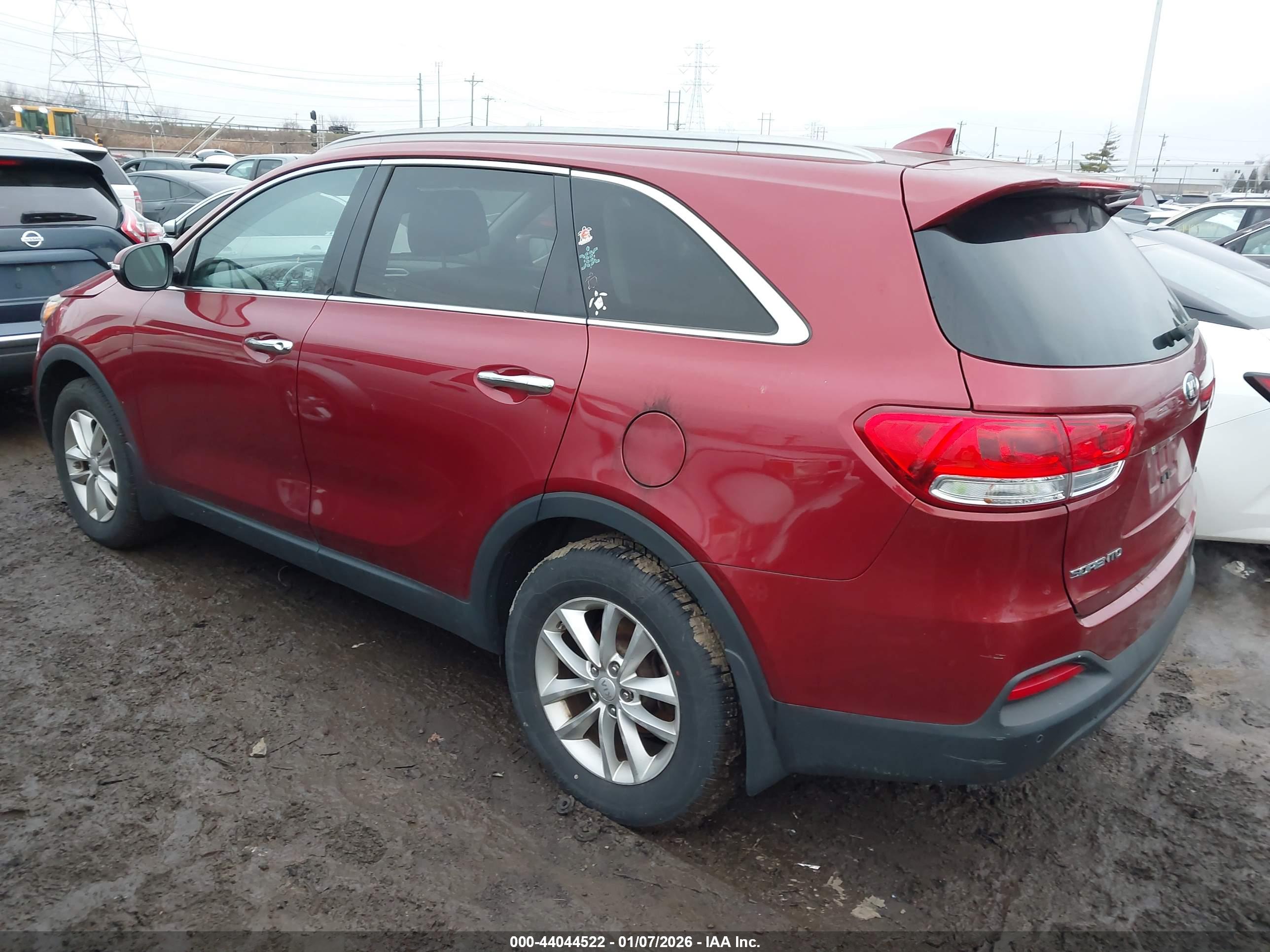 KIA SORENTO image 3
