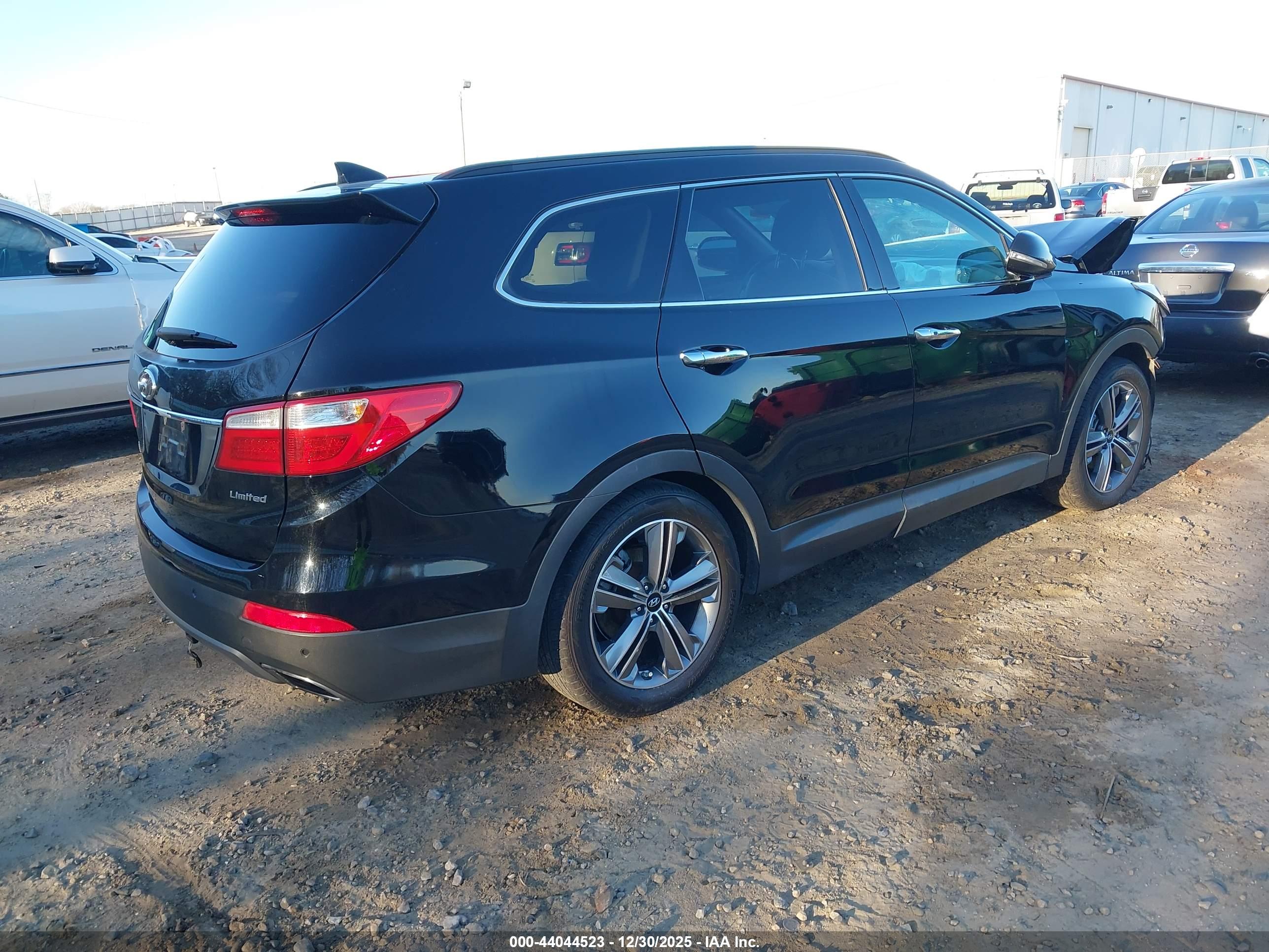 HYUNDAI SANTA image 4