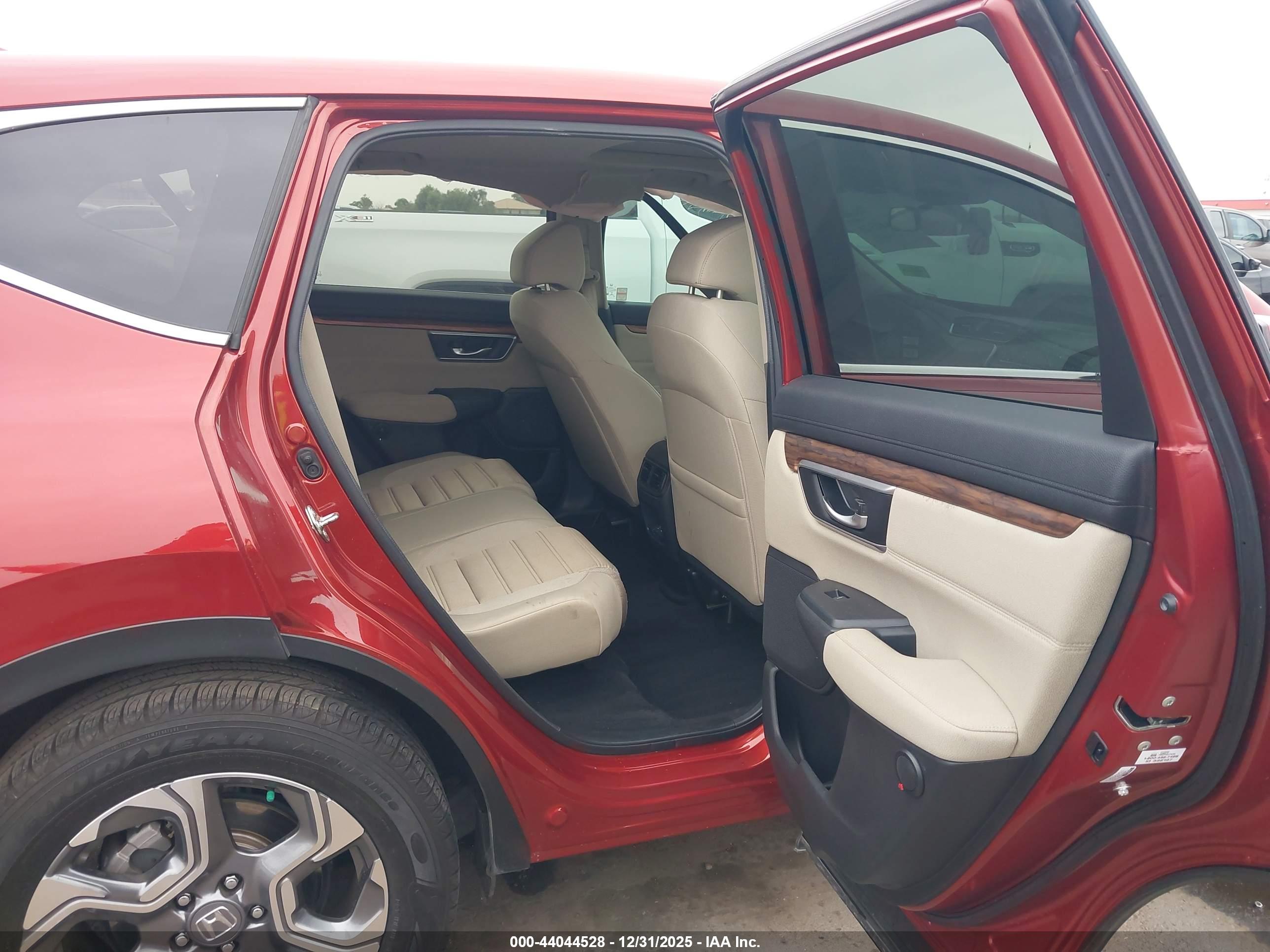 HONDA CR-V image 8