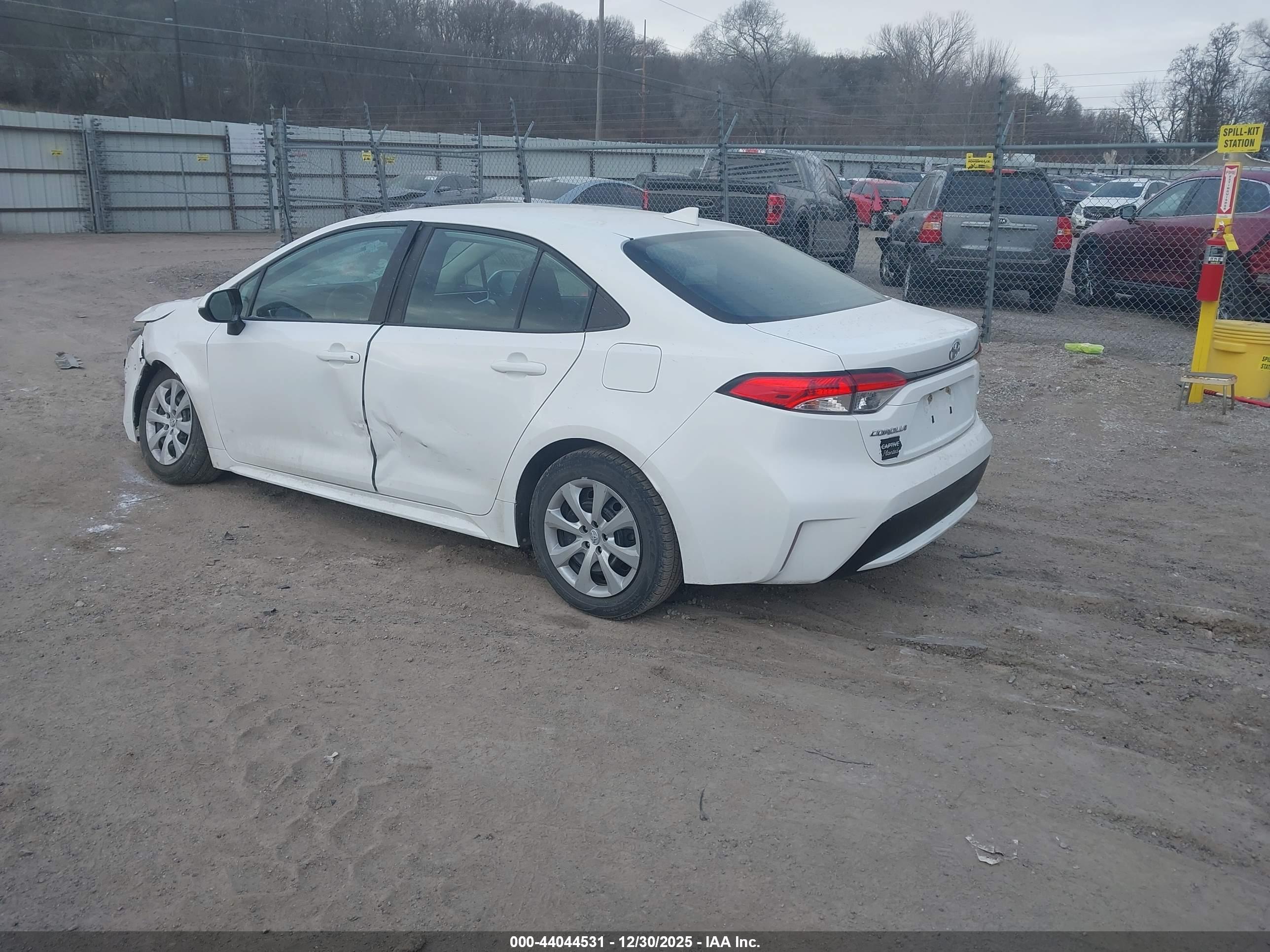 TOYOTA COROLLA image 3