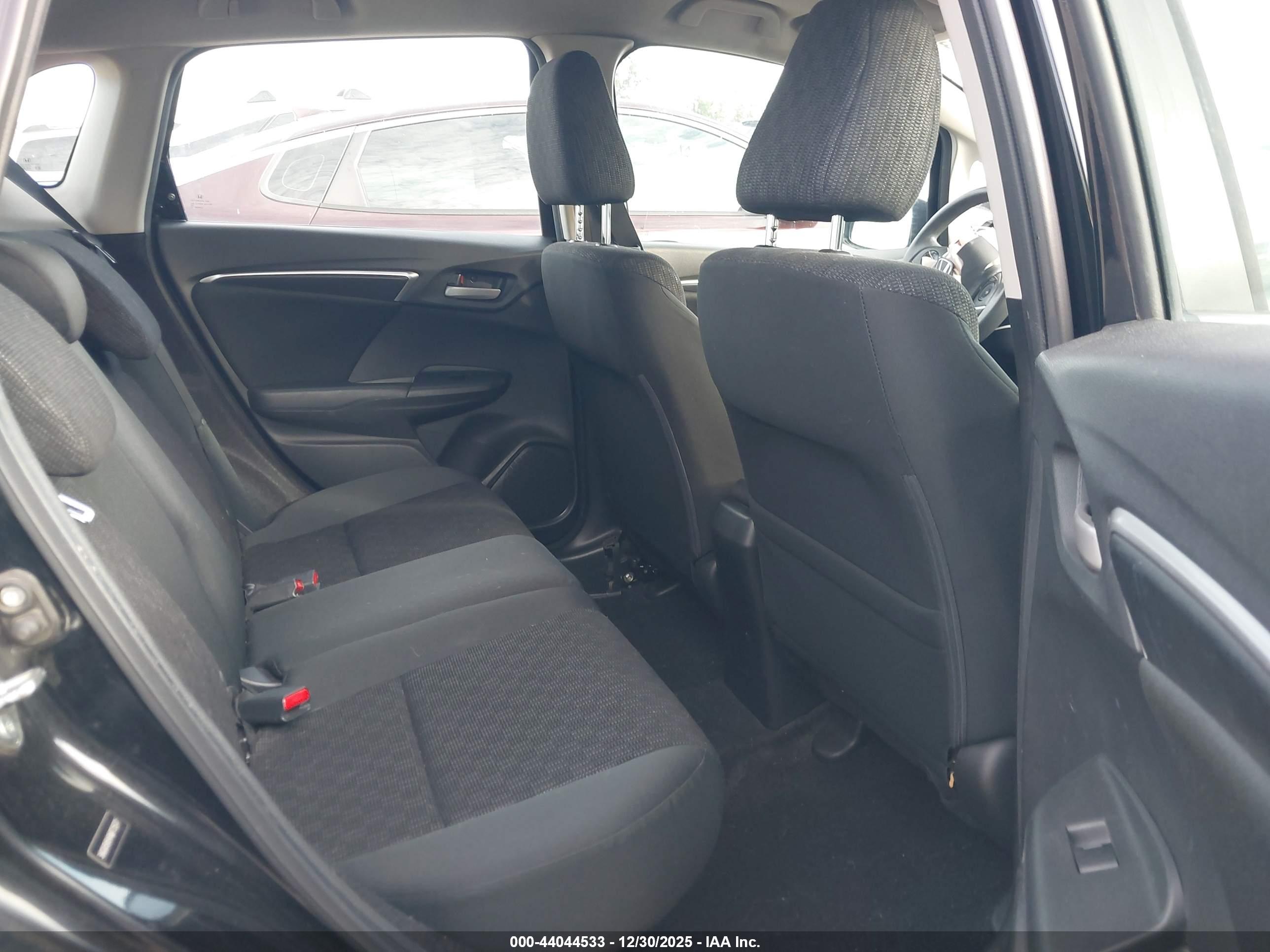 HONDA FIT image 8