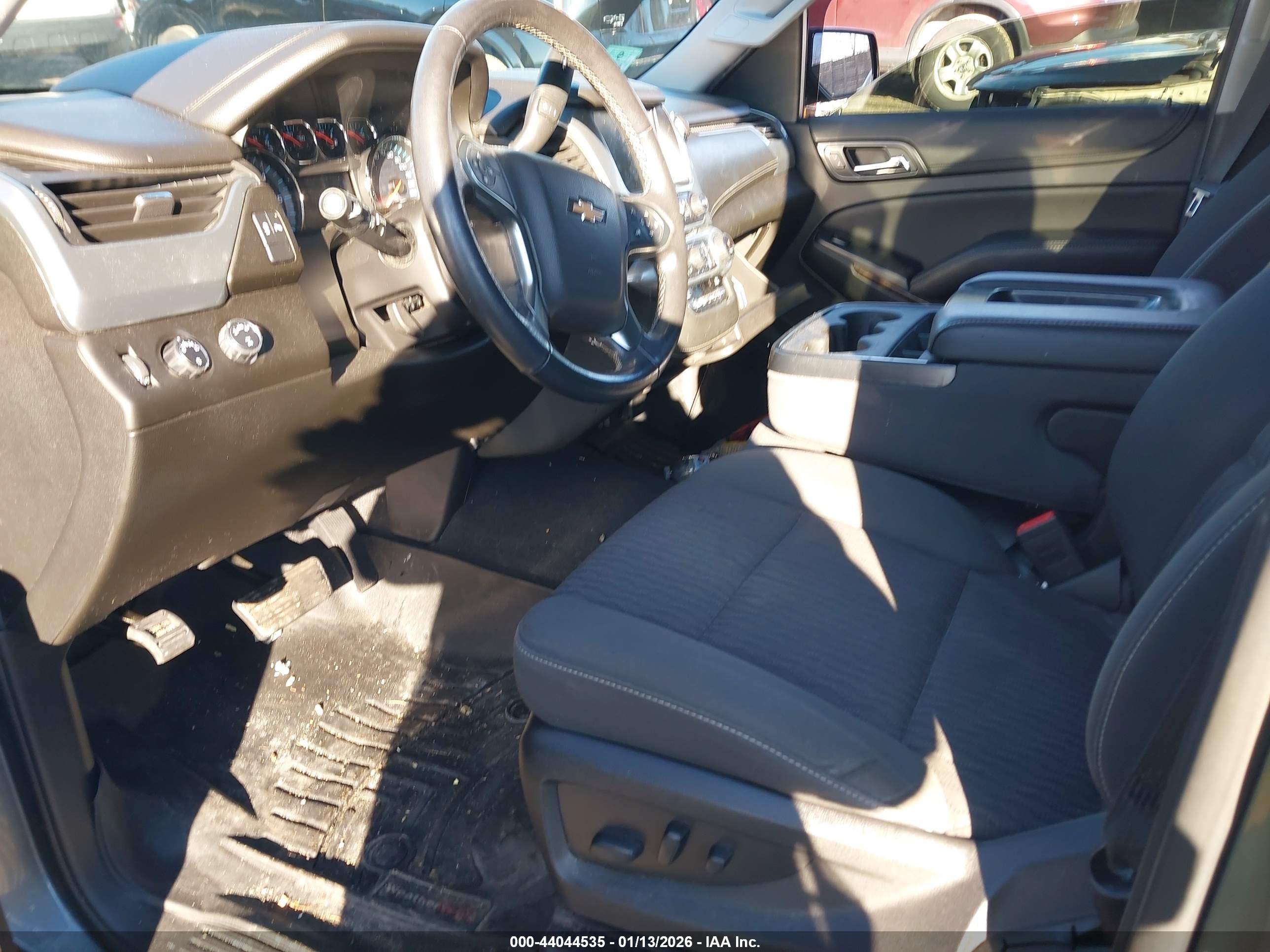 CHEVROLET TAHOE image 5