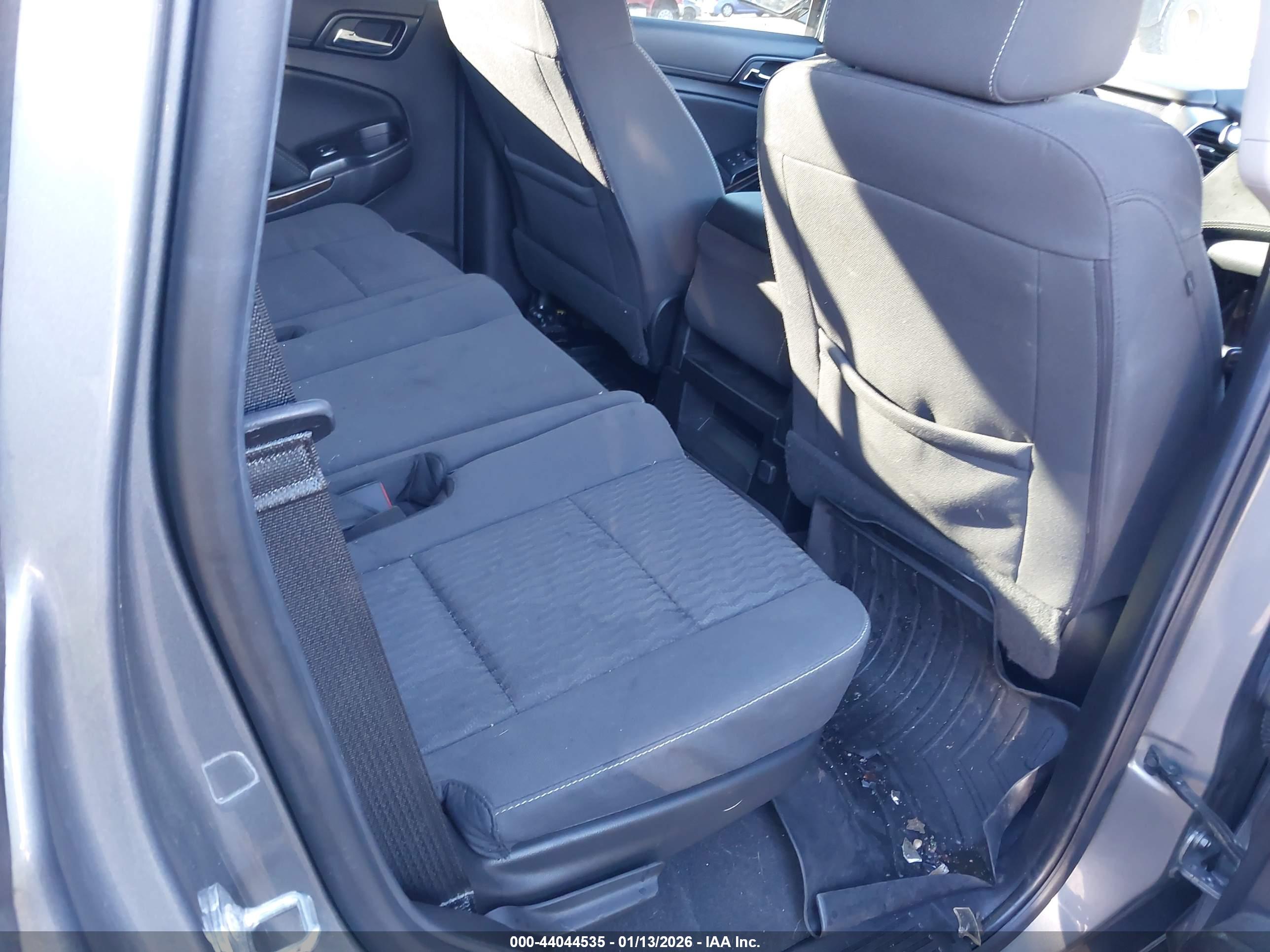 CHEVROLET TAHOE image 8