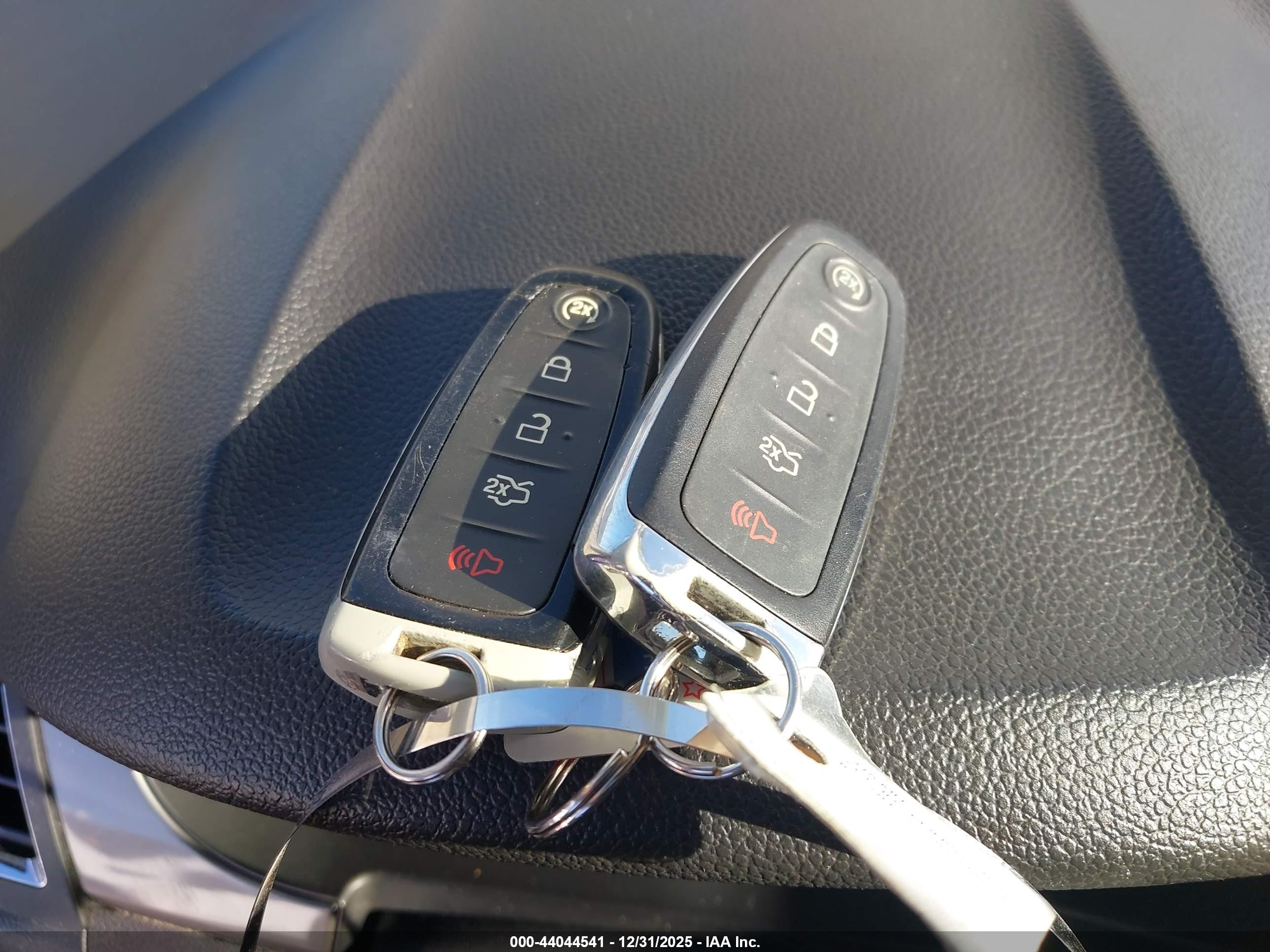 FORD EDGE image 11