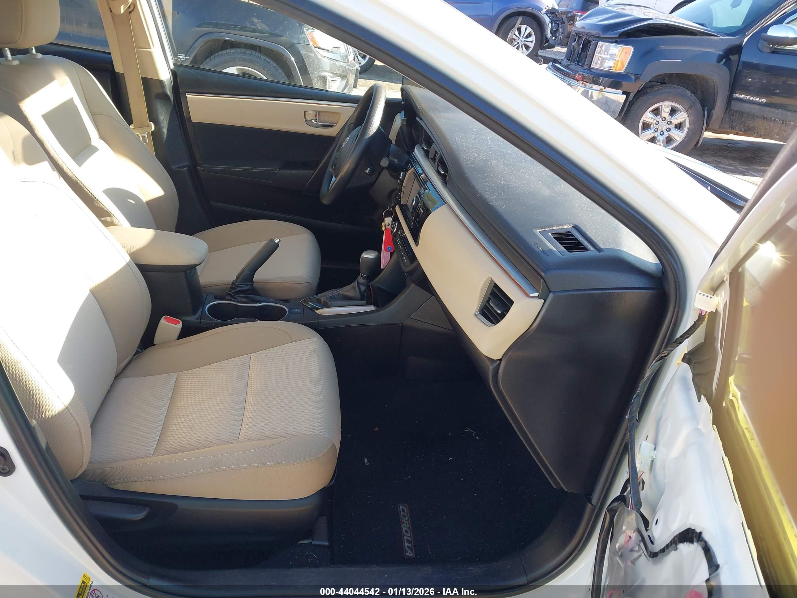 TOYOTA COROLLA image 5