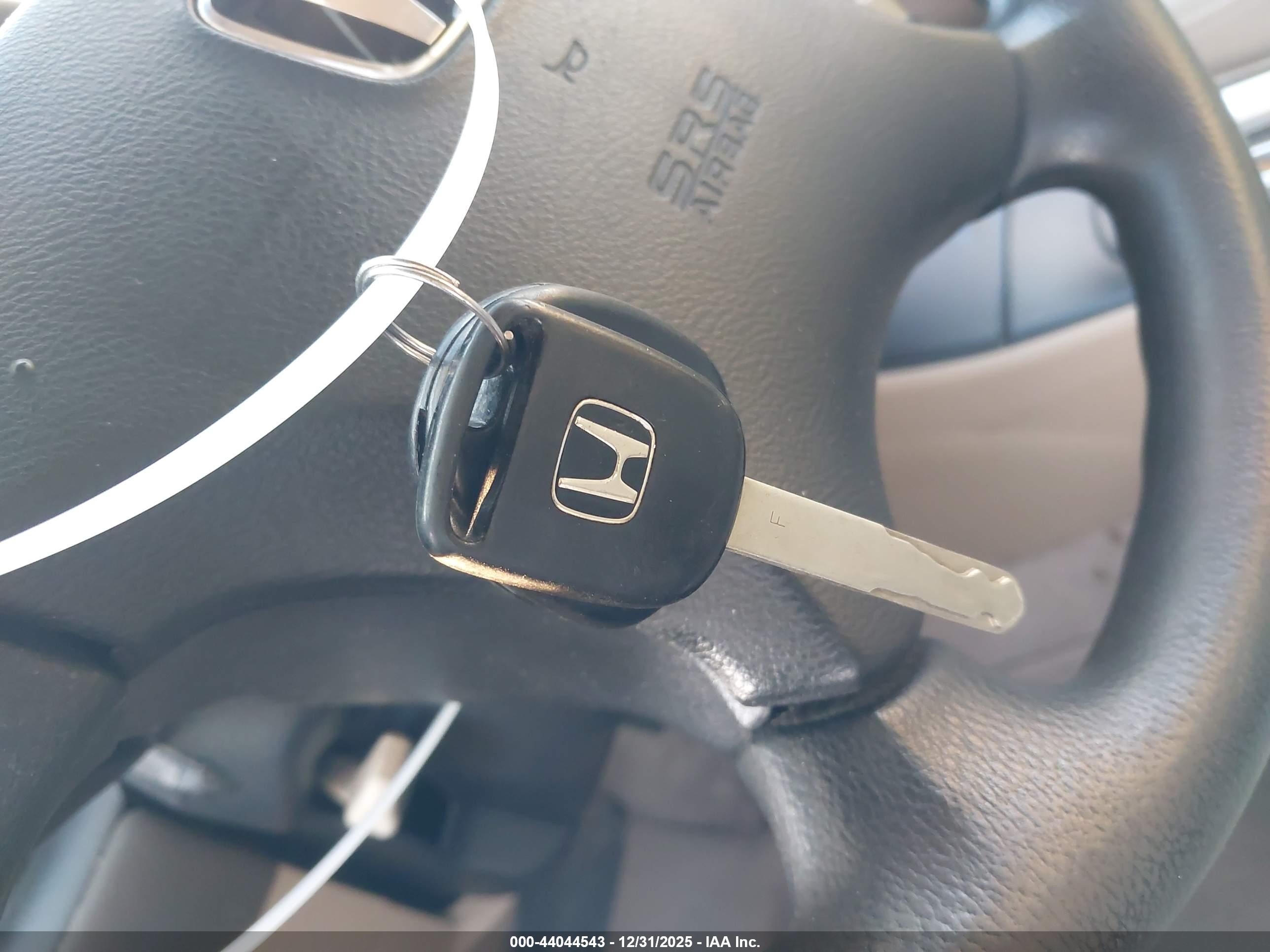 HONDA CIVIC image 11