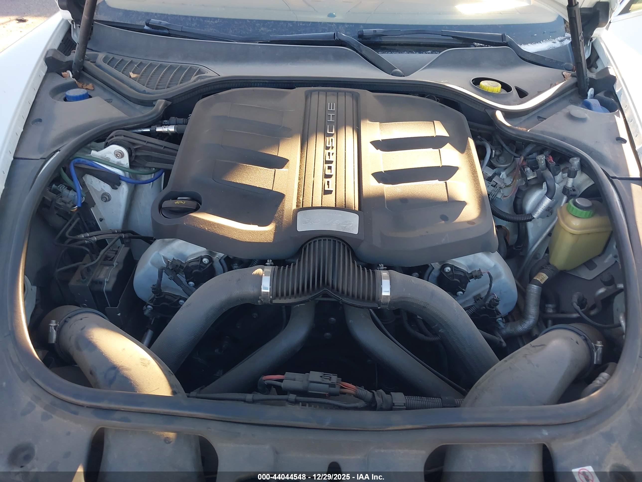 PORSCHE PANAMERA image 10