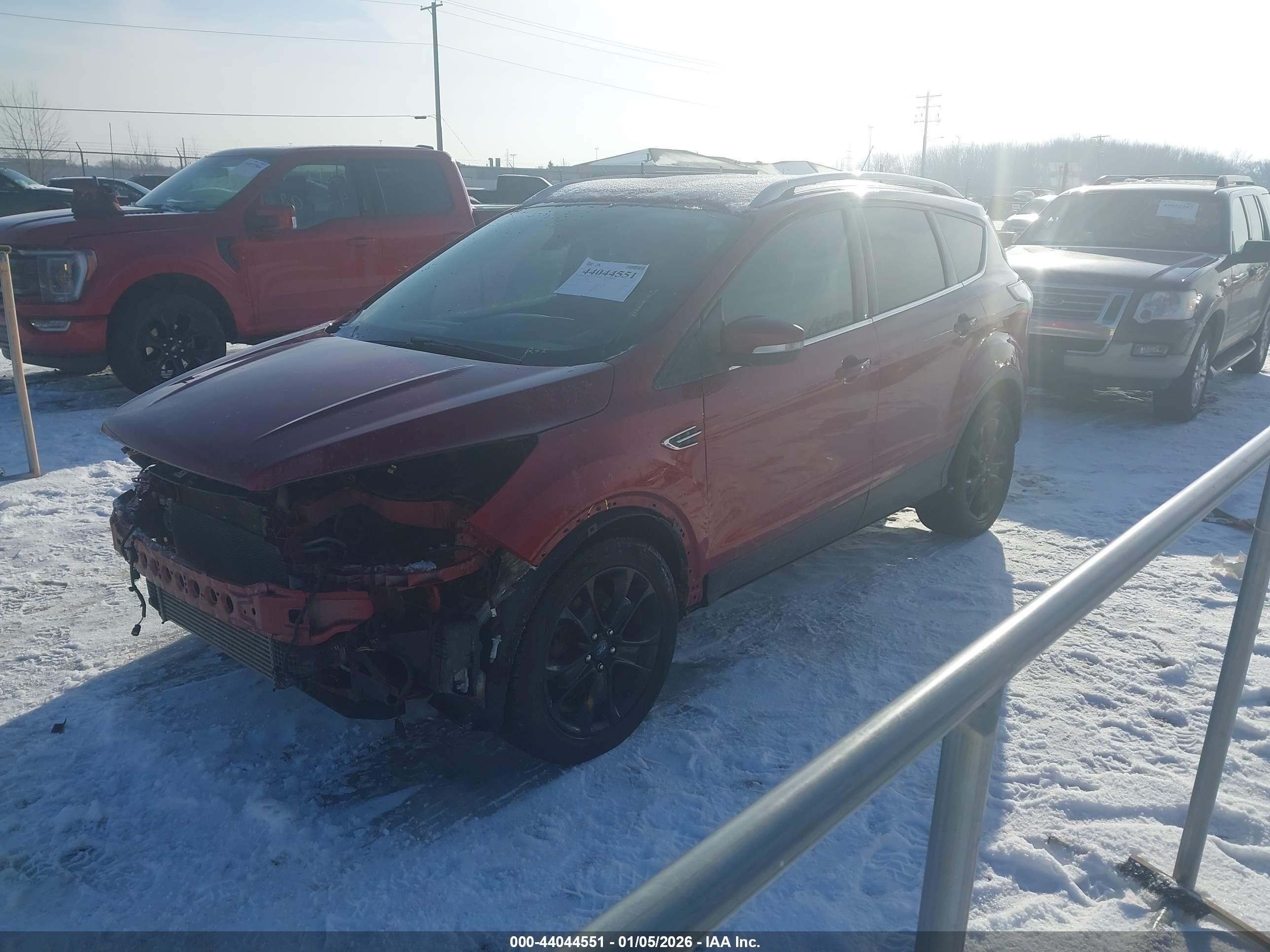 FORD ESCAPE image 2