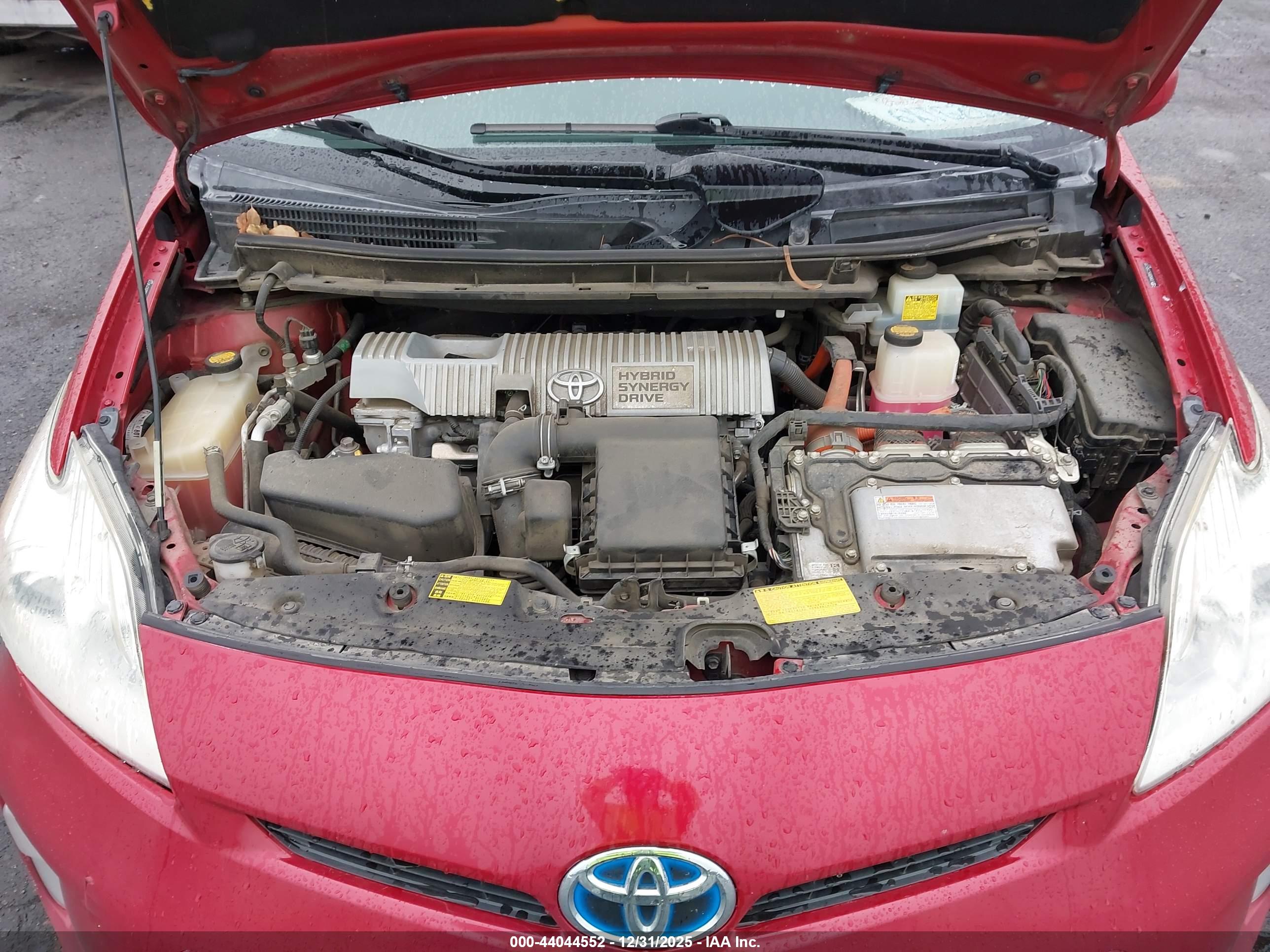 TOYOTA PRIUS image 10