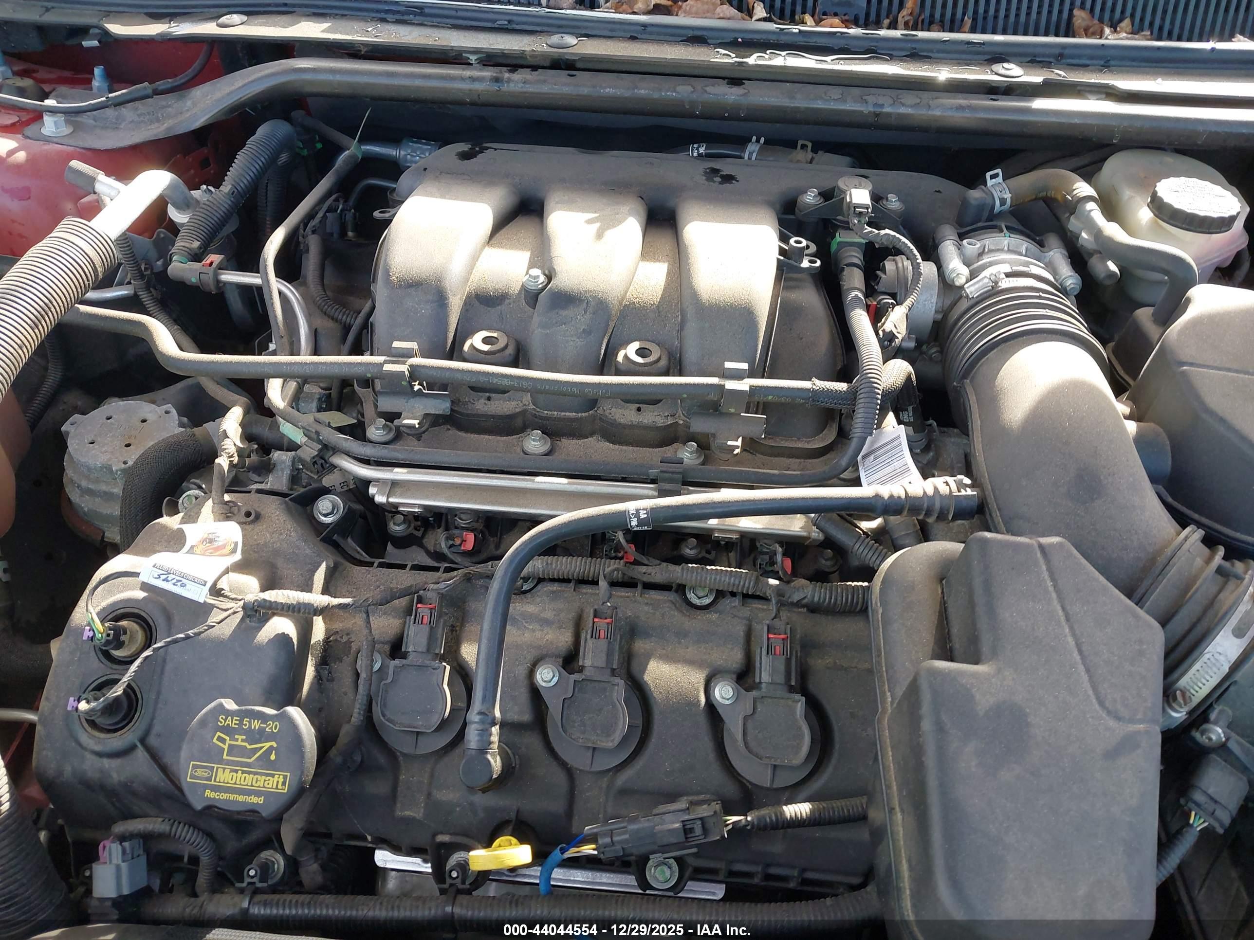 FORD TAURUS image 10