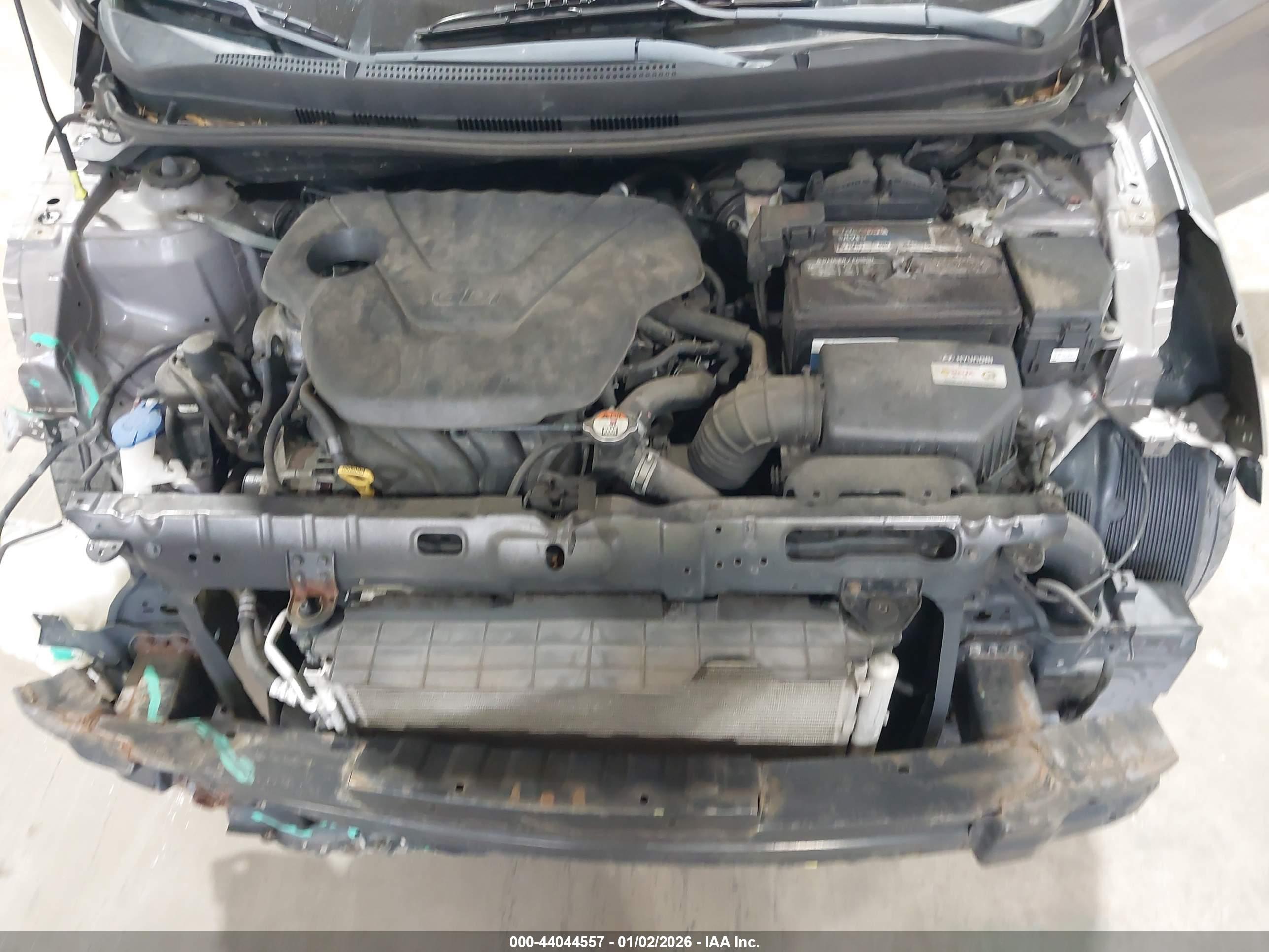 HYUNDAI ACCENT image 10