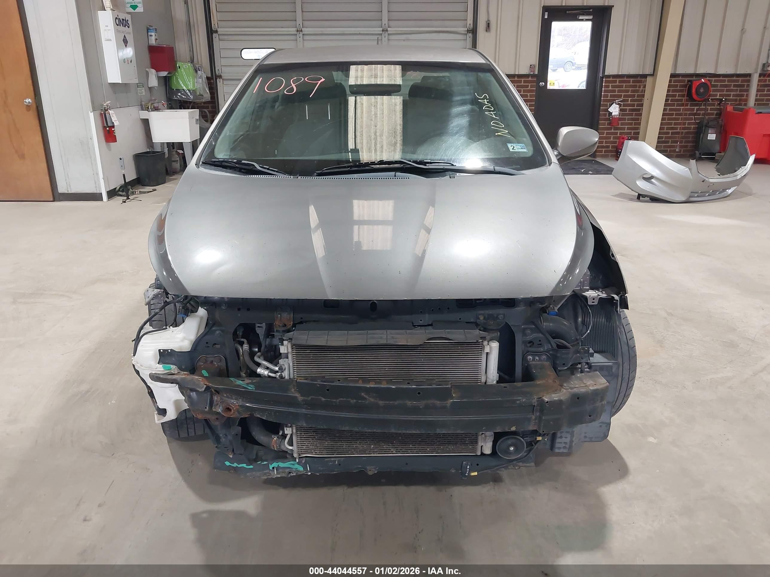 HYUNDAI ACCENT image 6