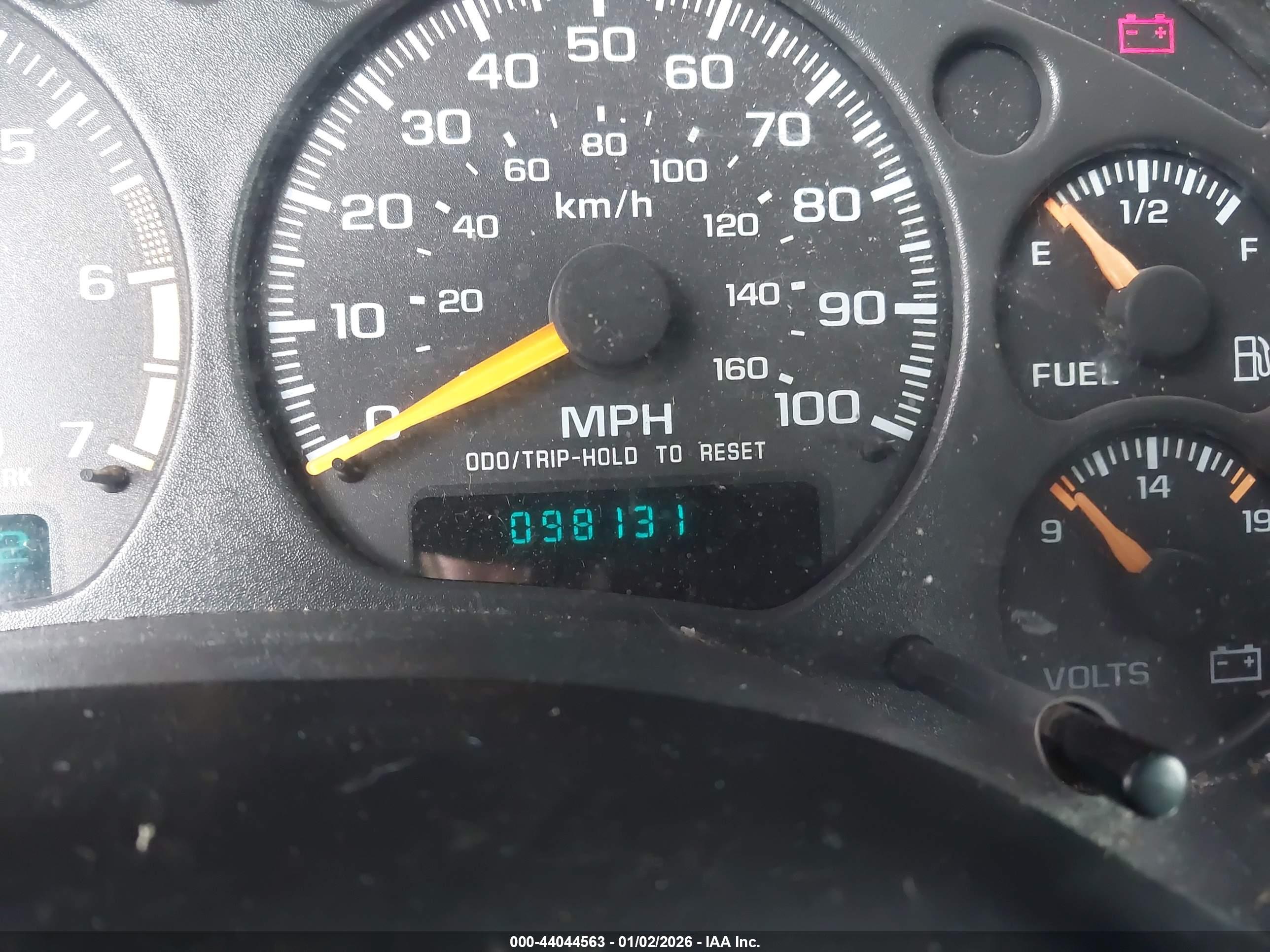 CHEVROLET S-10 image 7