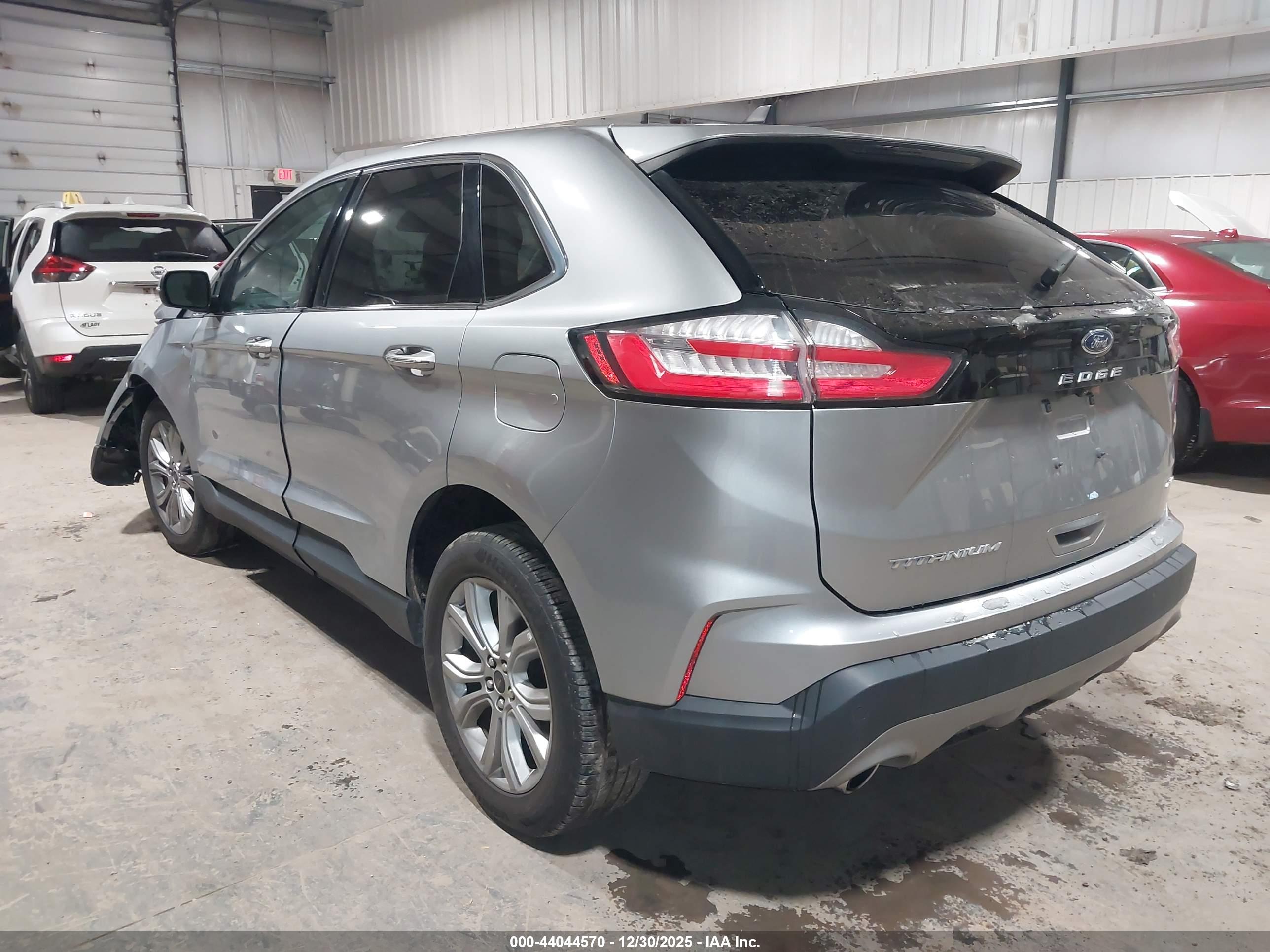 FORD EDGE image 3